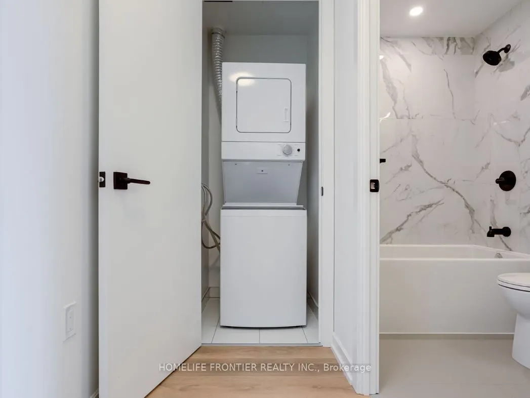 1285 Dupont Street, #1702