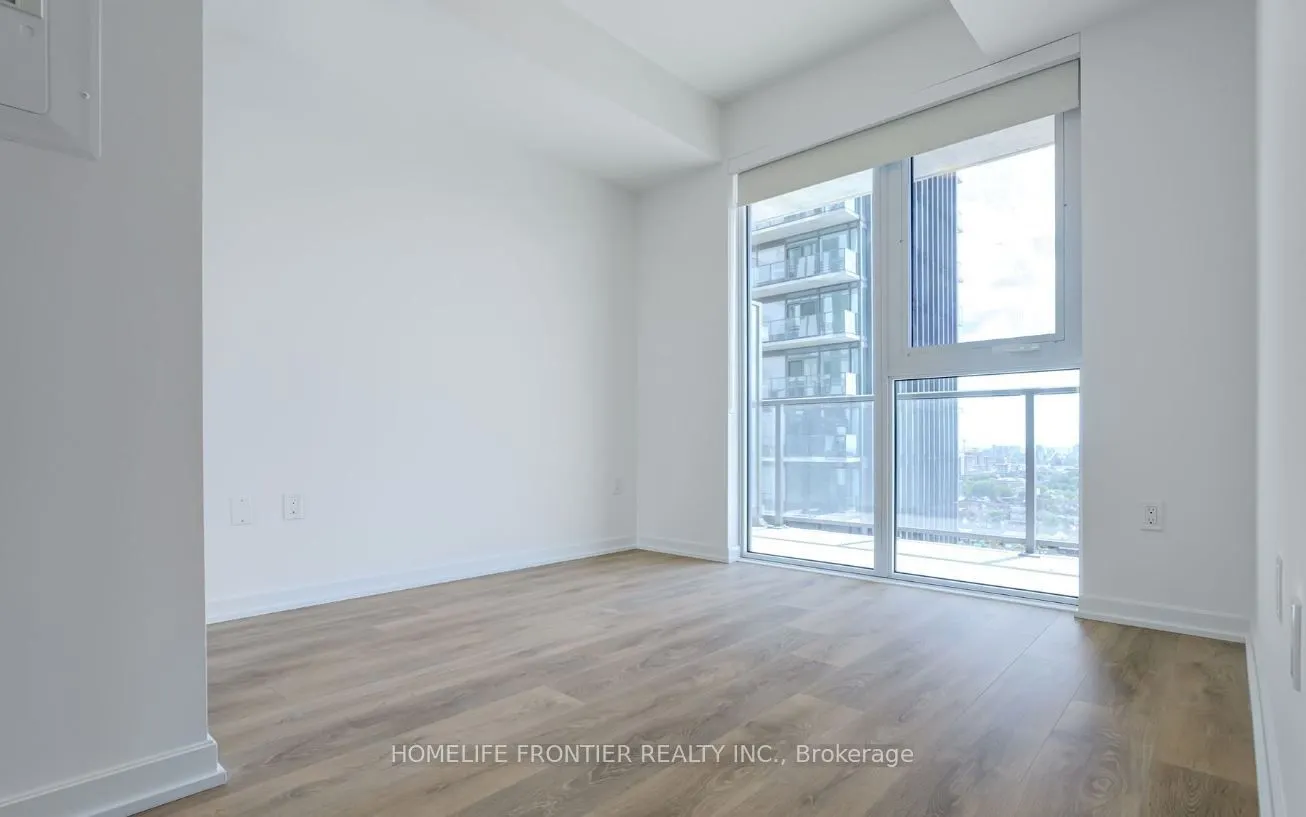 1285 Dupont Street, #1702