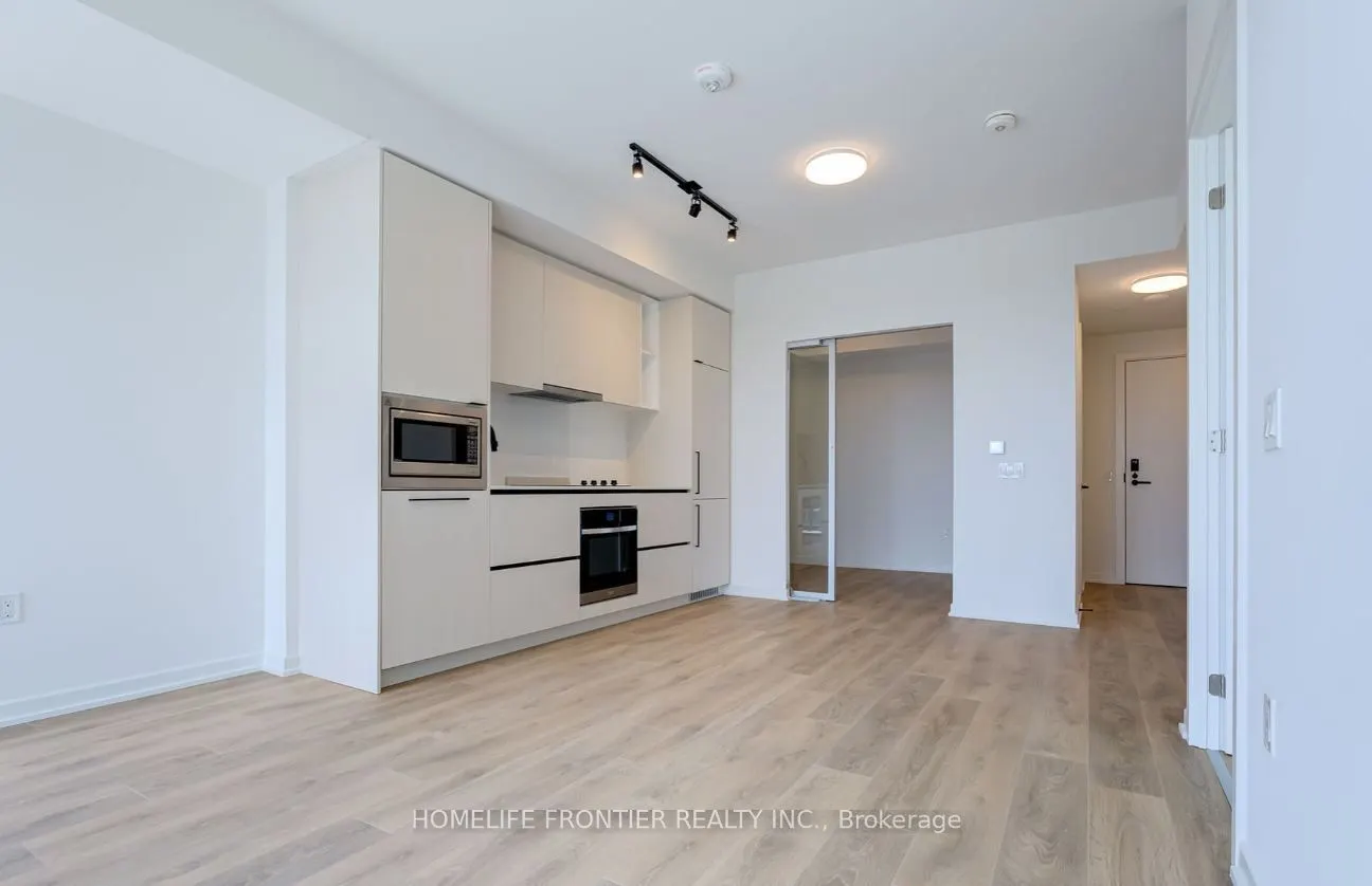 1285 Dupont Street, #1702