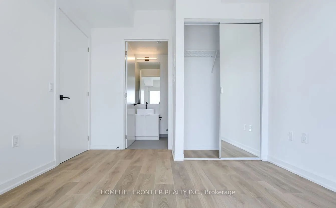 1285 Dupont Street, #1702