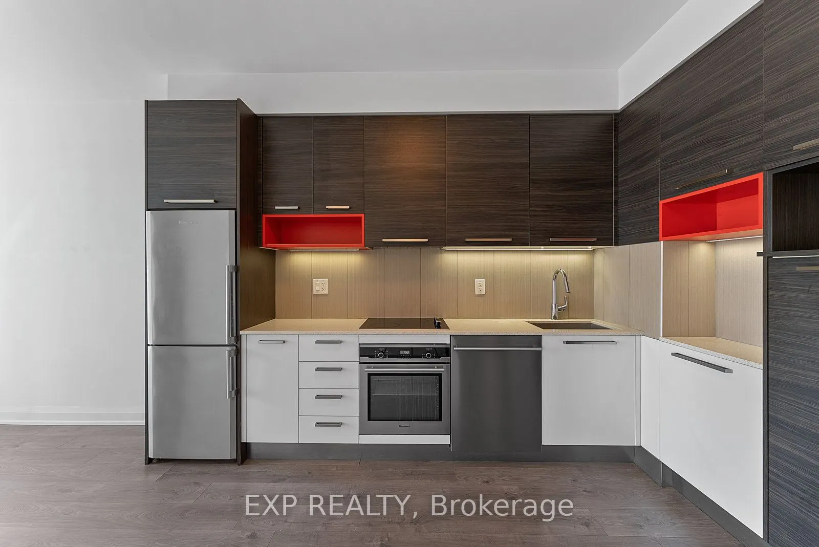 36 Park Lawn Road W, #1601