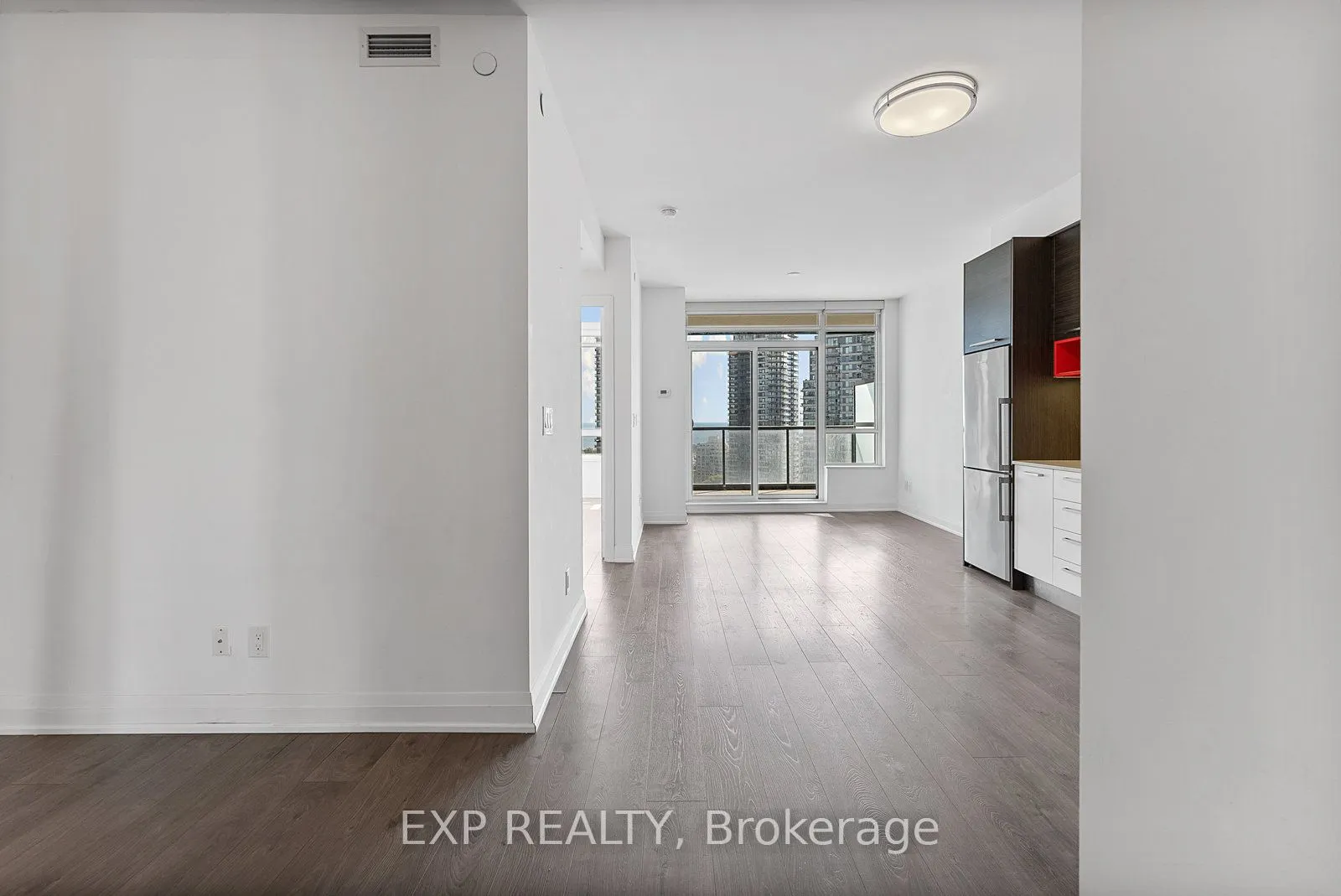 36 Park Lawn Road W, #1601