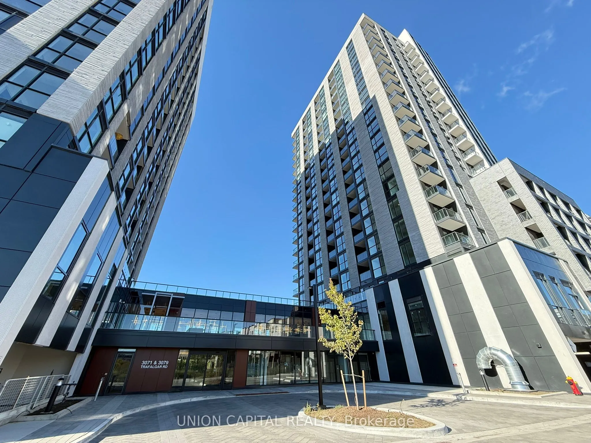 3079 Trafalgar Road, #2006