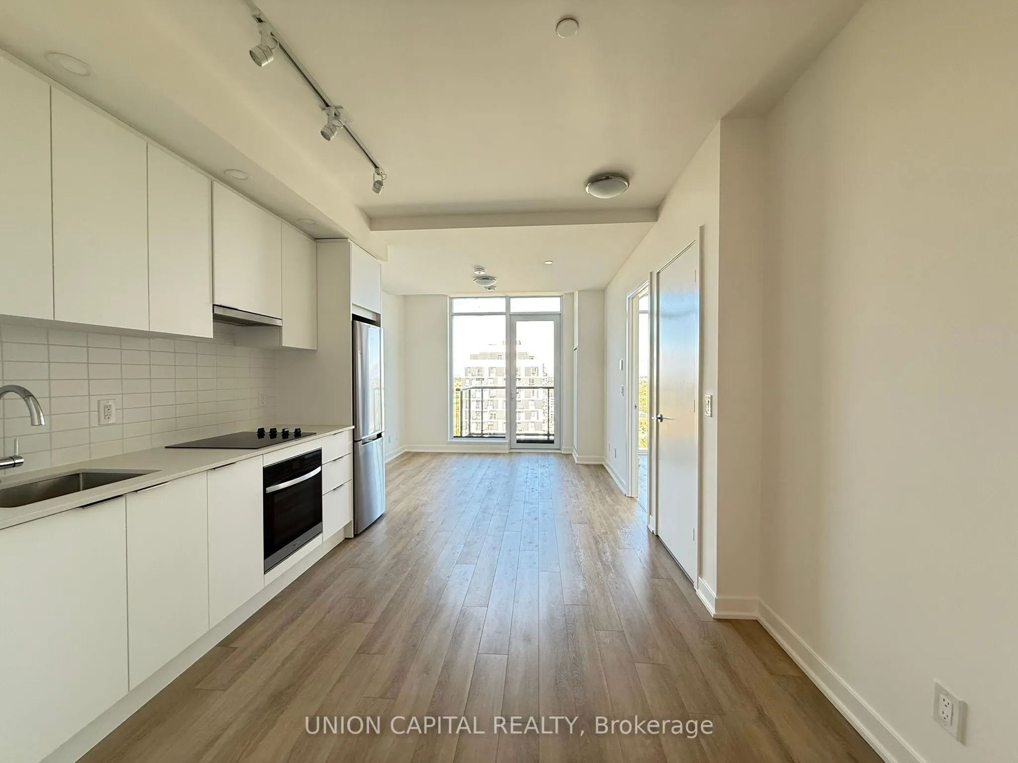 3079 Trafalgar Road, #2006