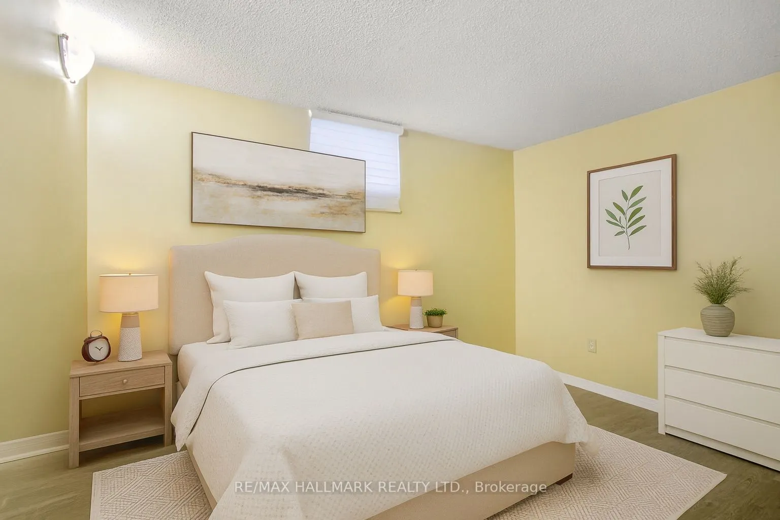 2112 TRUSCOTT Drive, #LOWER
