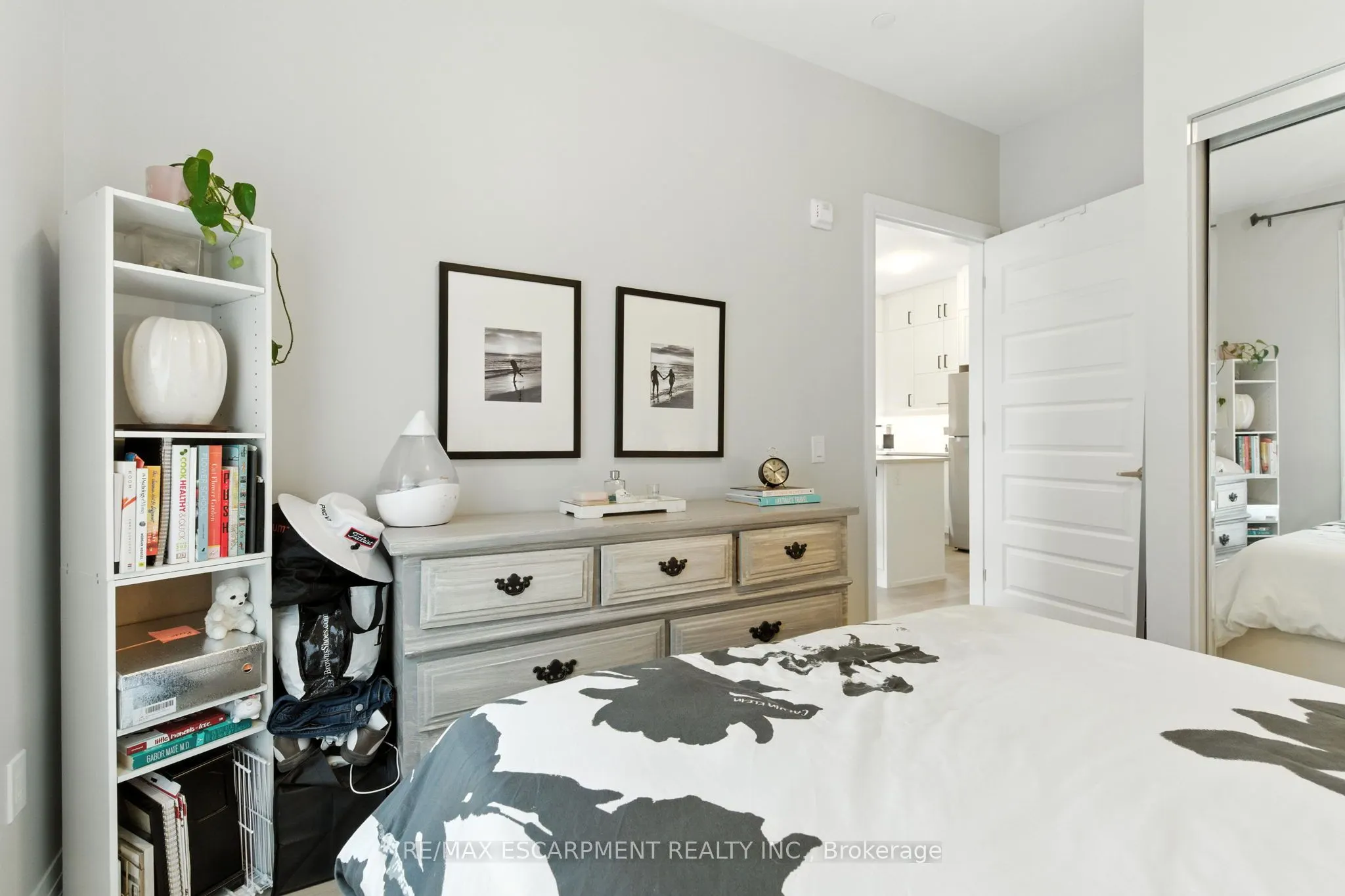 470 Gordon Krantz Avenue, #404