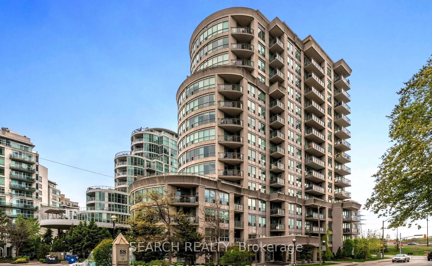 88 Palace Pier Court, #PH101