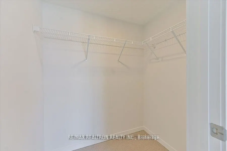 260 Twelfth Street, #5