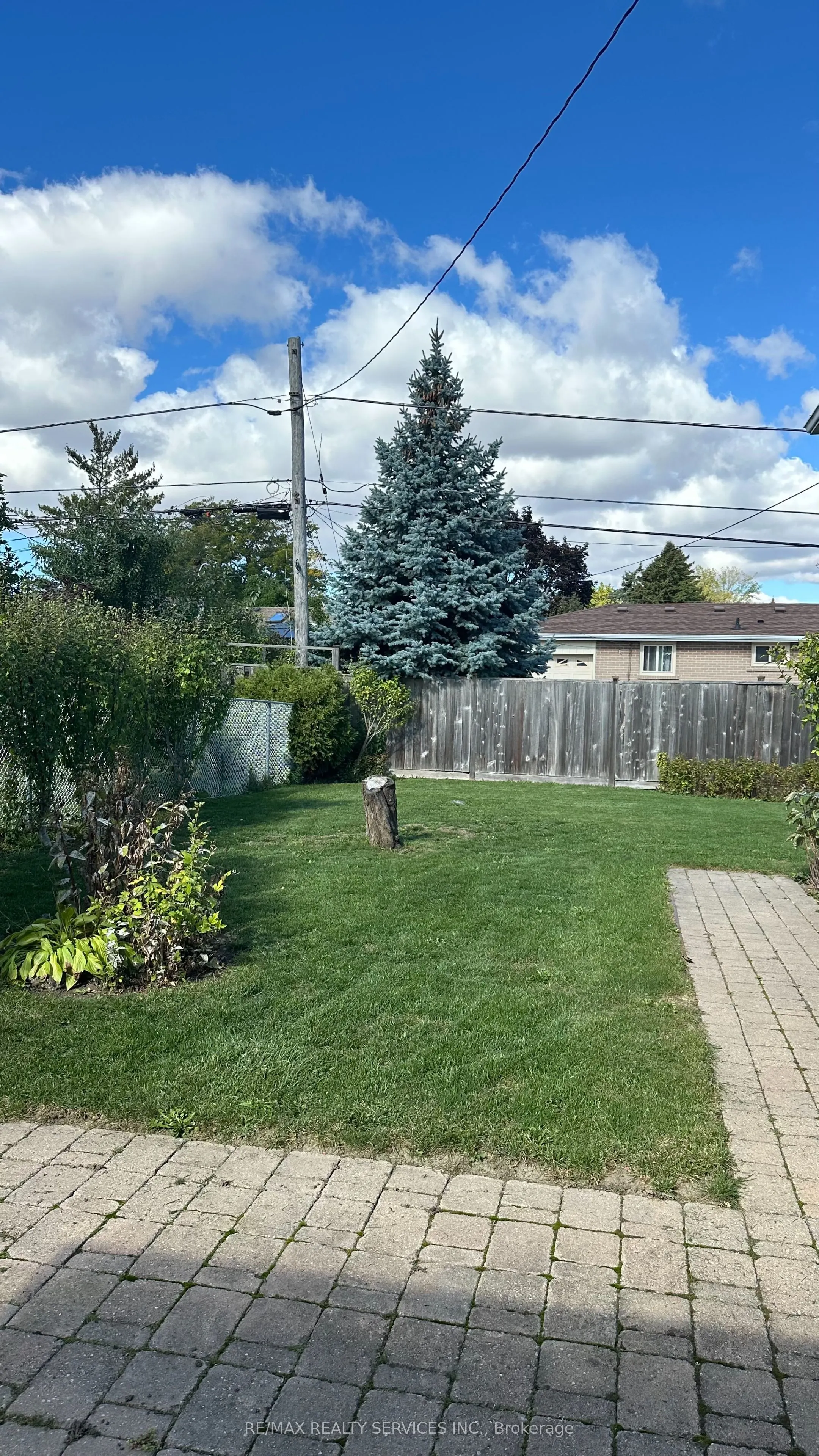 59 Belmont Drive E