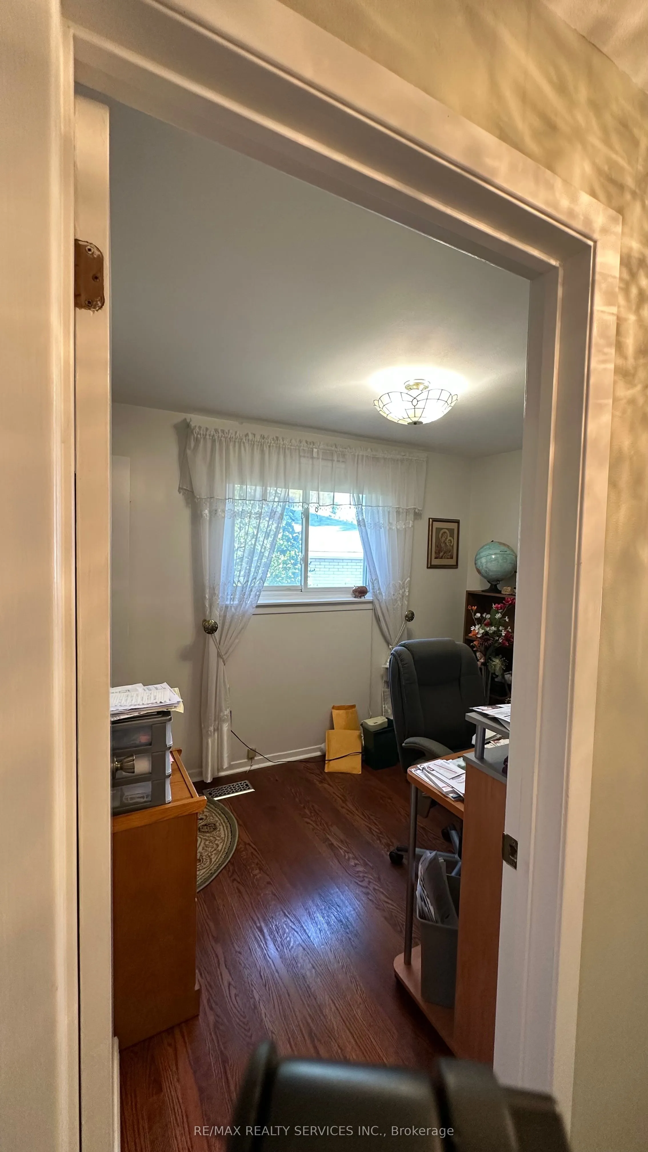 59 Belmont Drive E