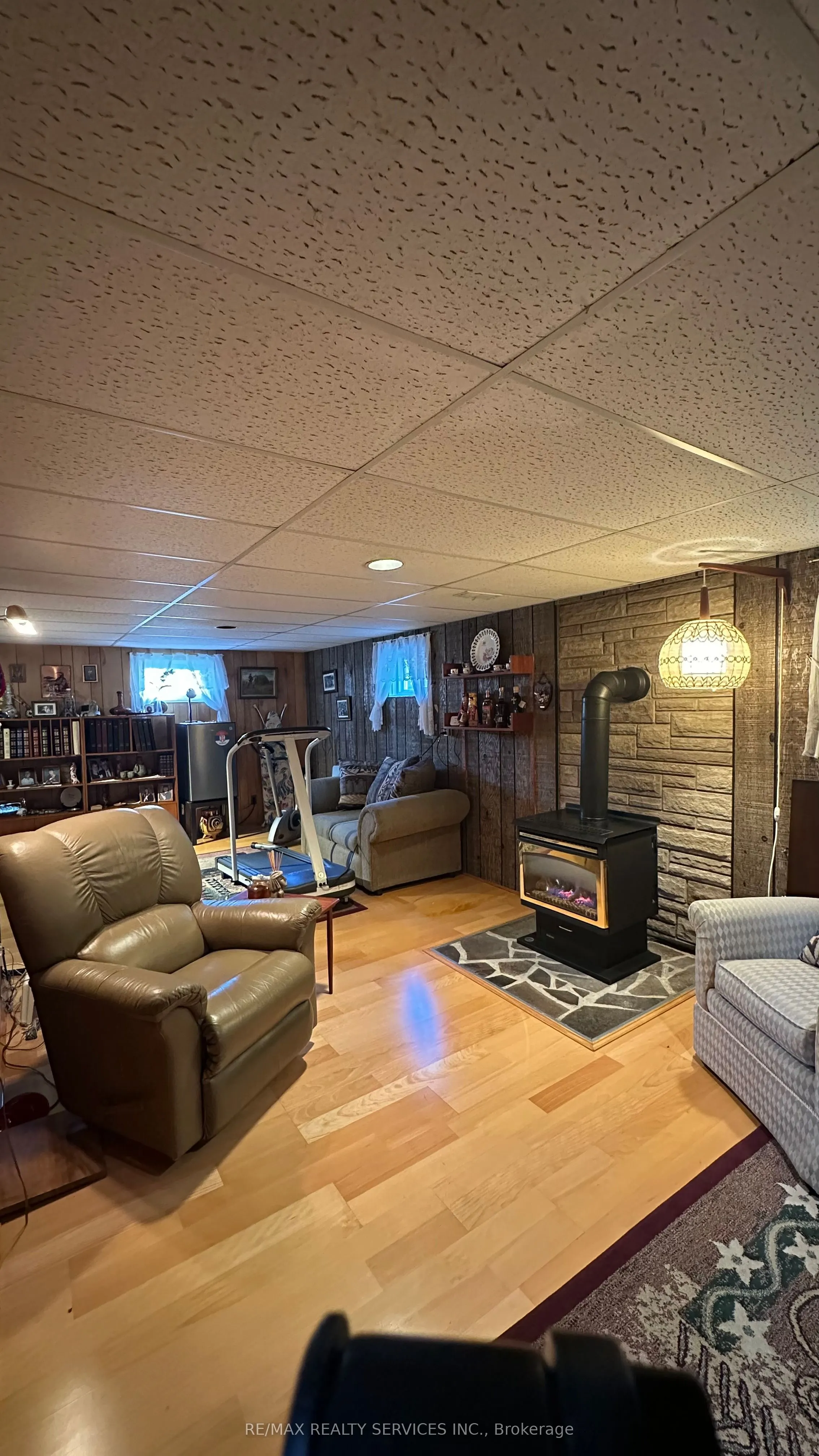 59 Belmont Drive E