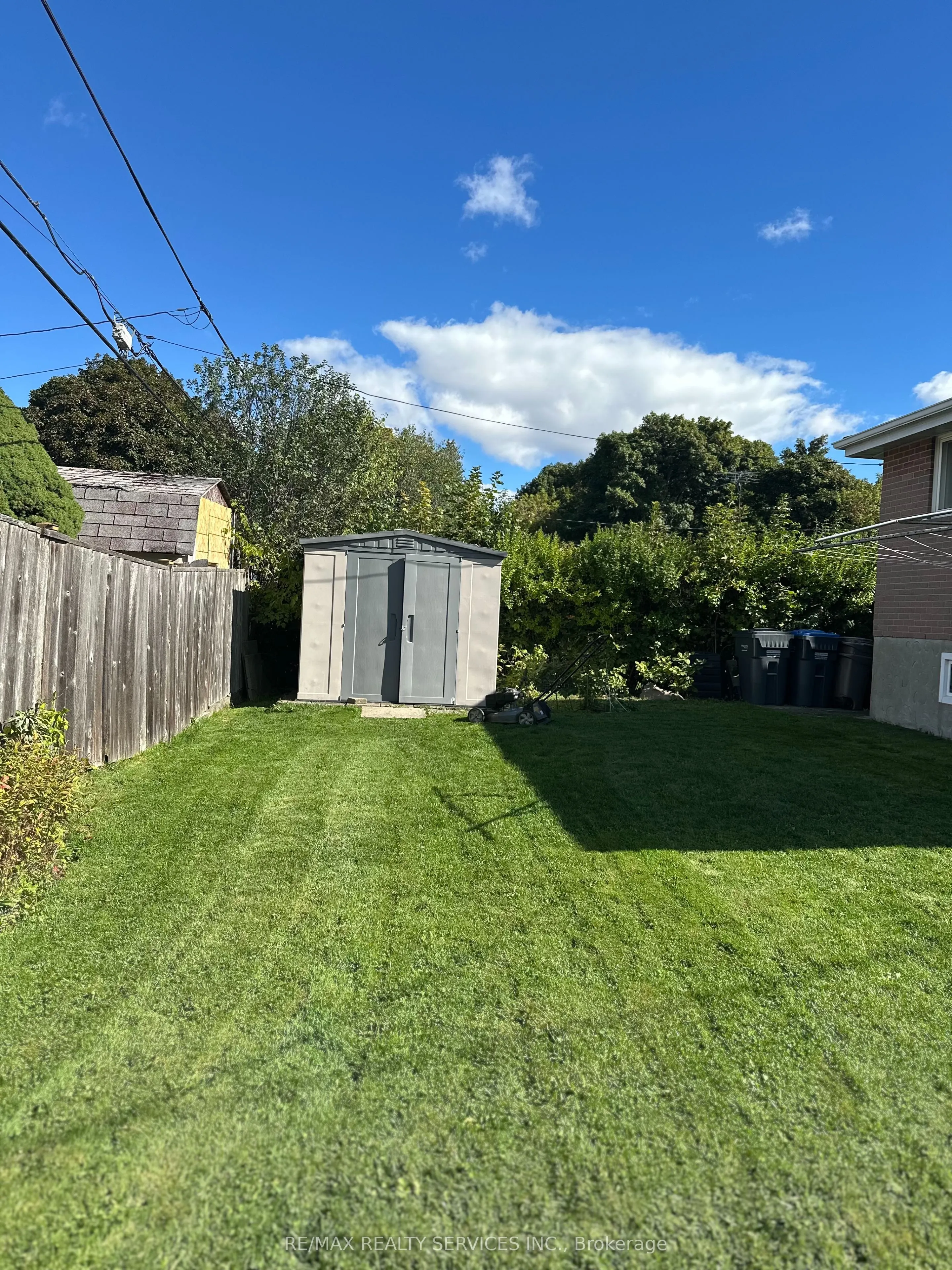 59 Belmont Drive E