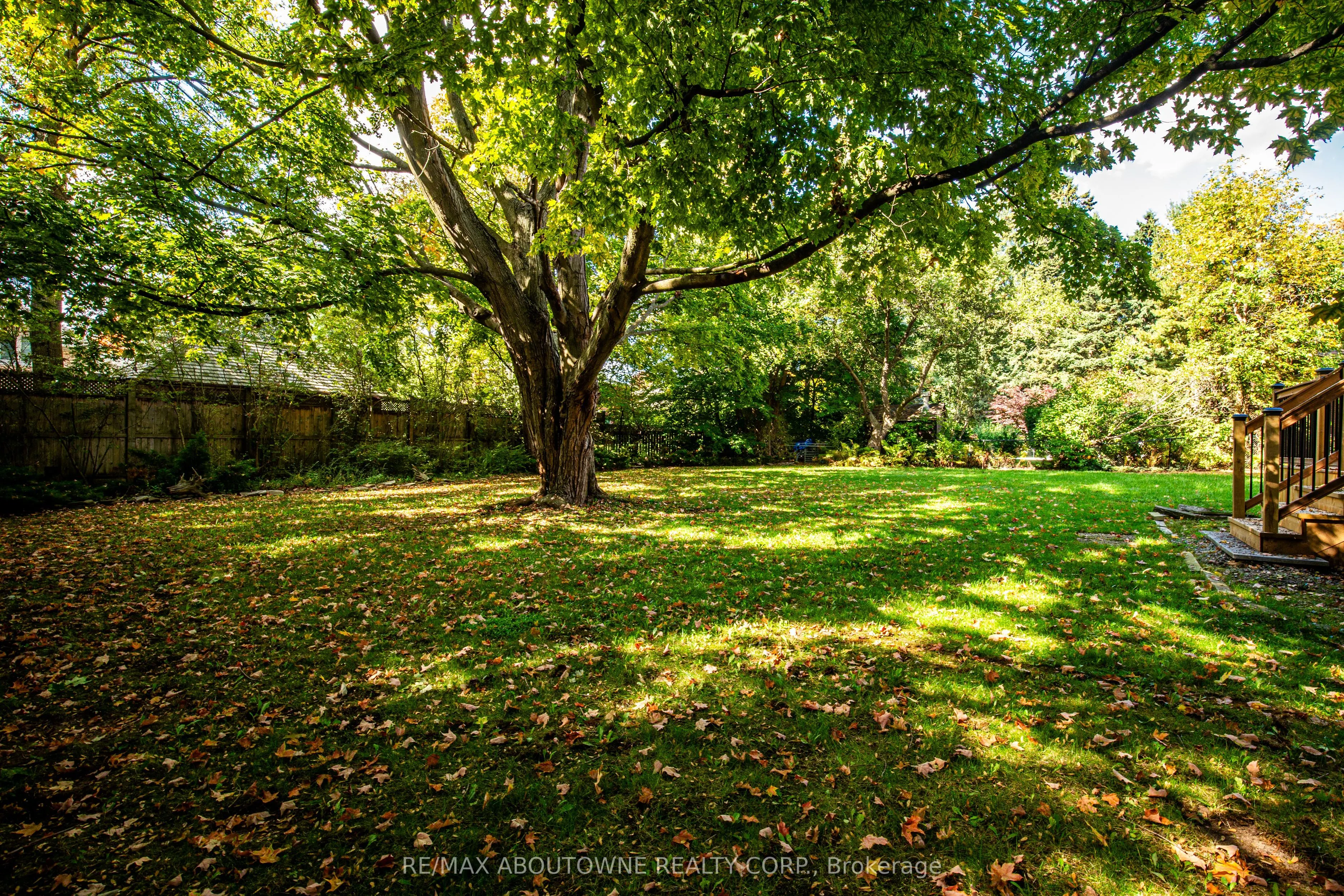 30 Birkbank Drive