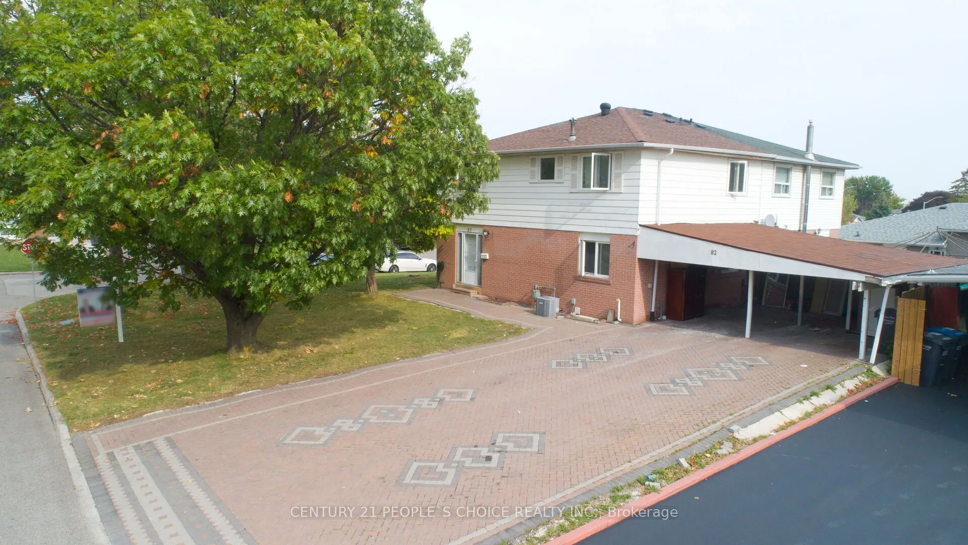 82 Davenport Crescent