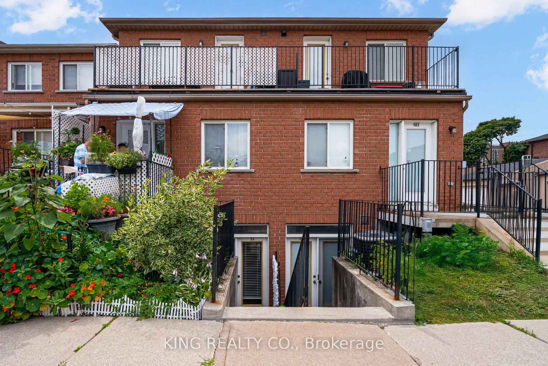 98 Connolly Street, #47