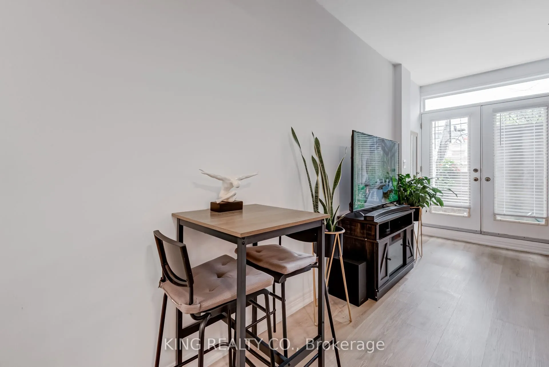 98 Connolly Street, #47