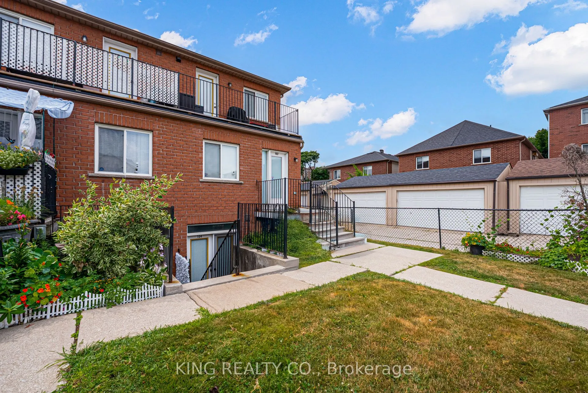 98 Connolly Street, #47