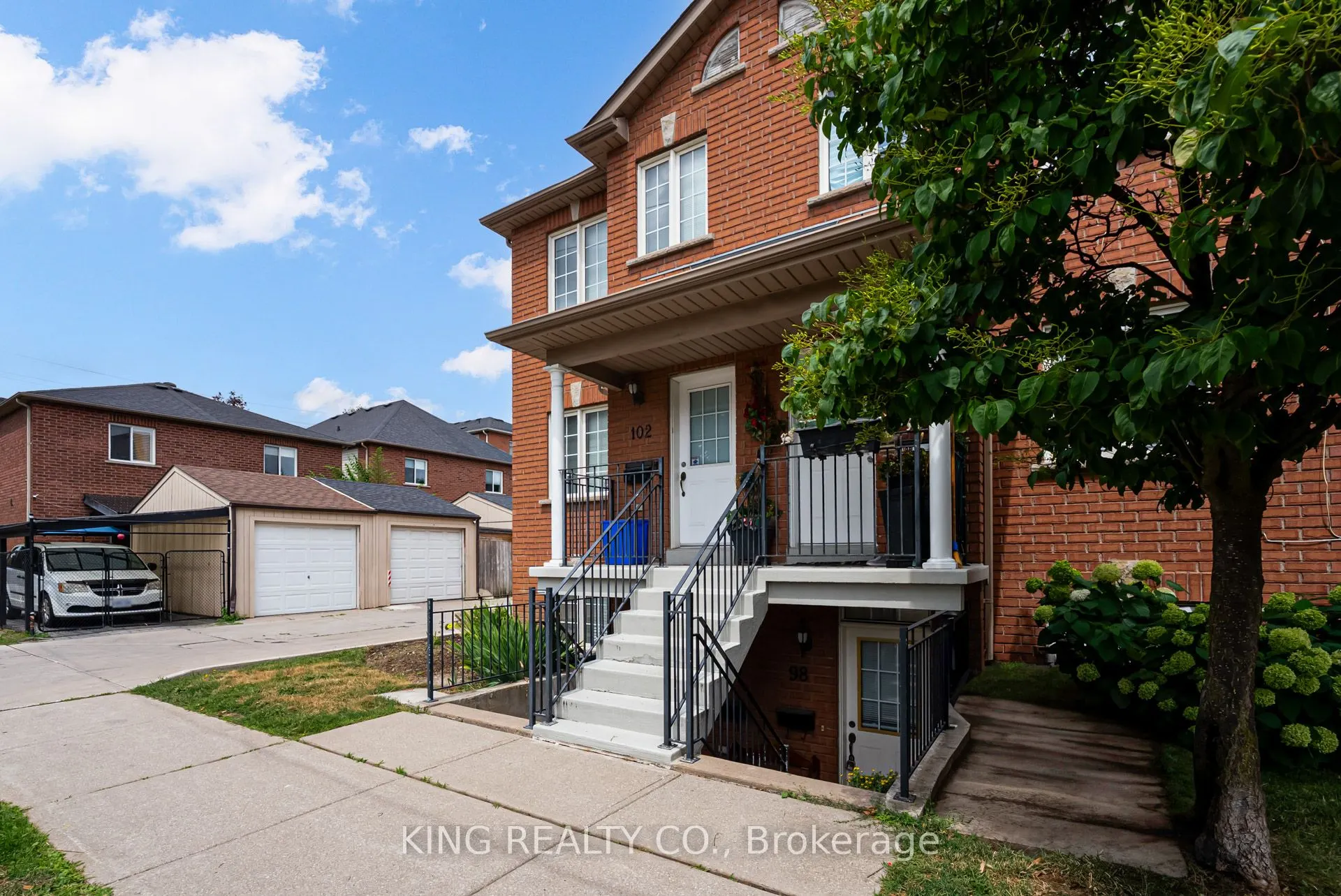 98 Connolly Street, #47