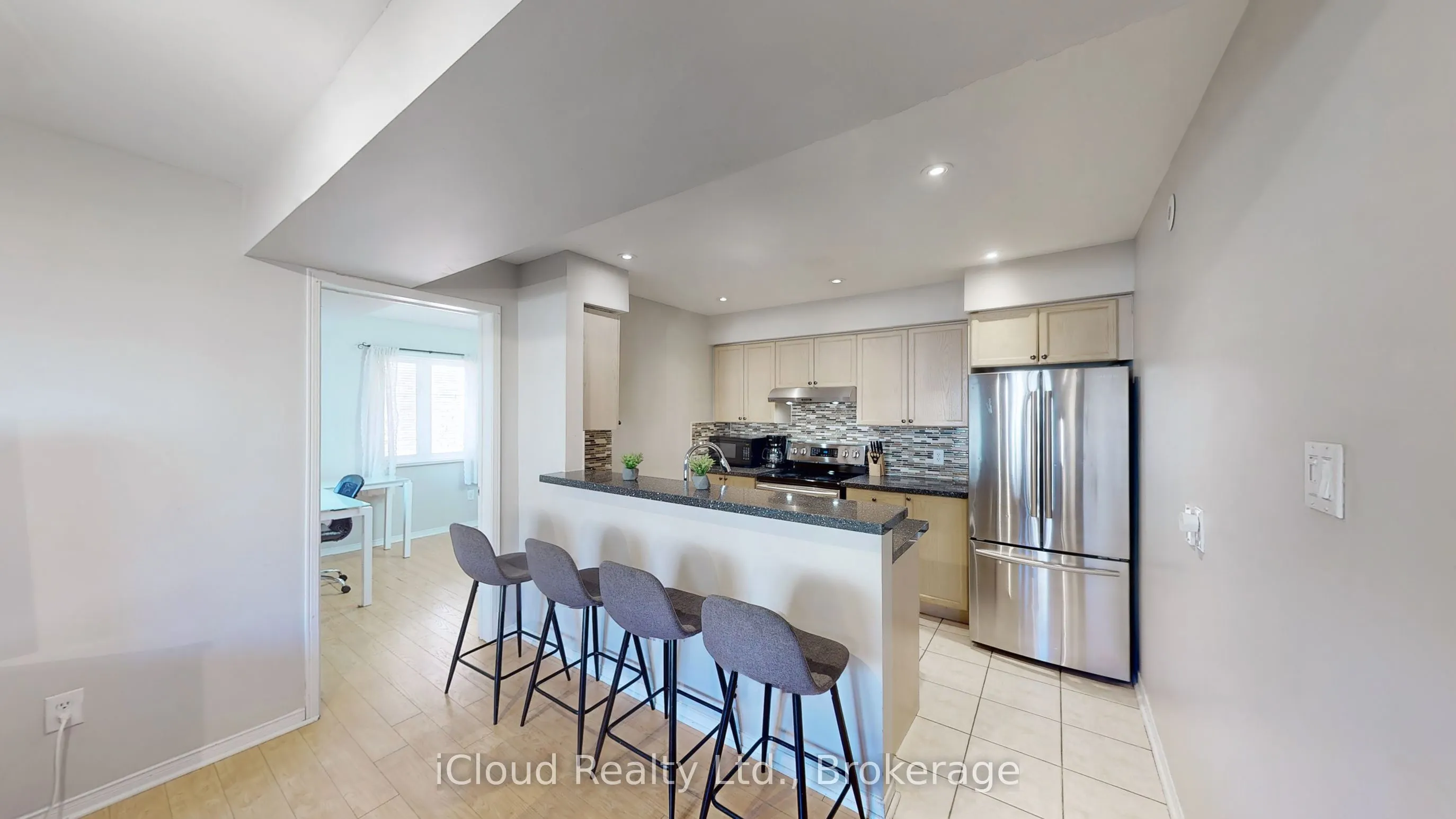 4975 Southampton Drive, #148