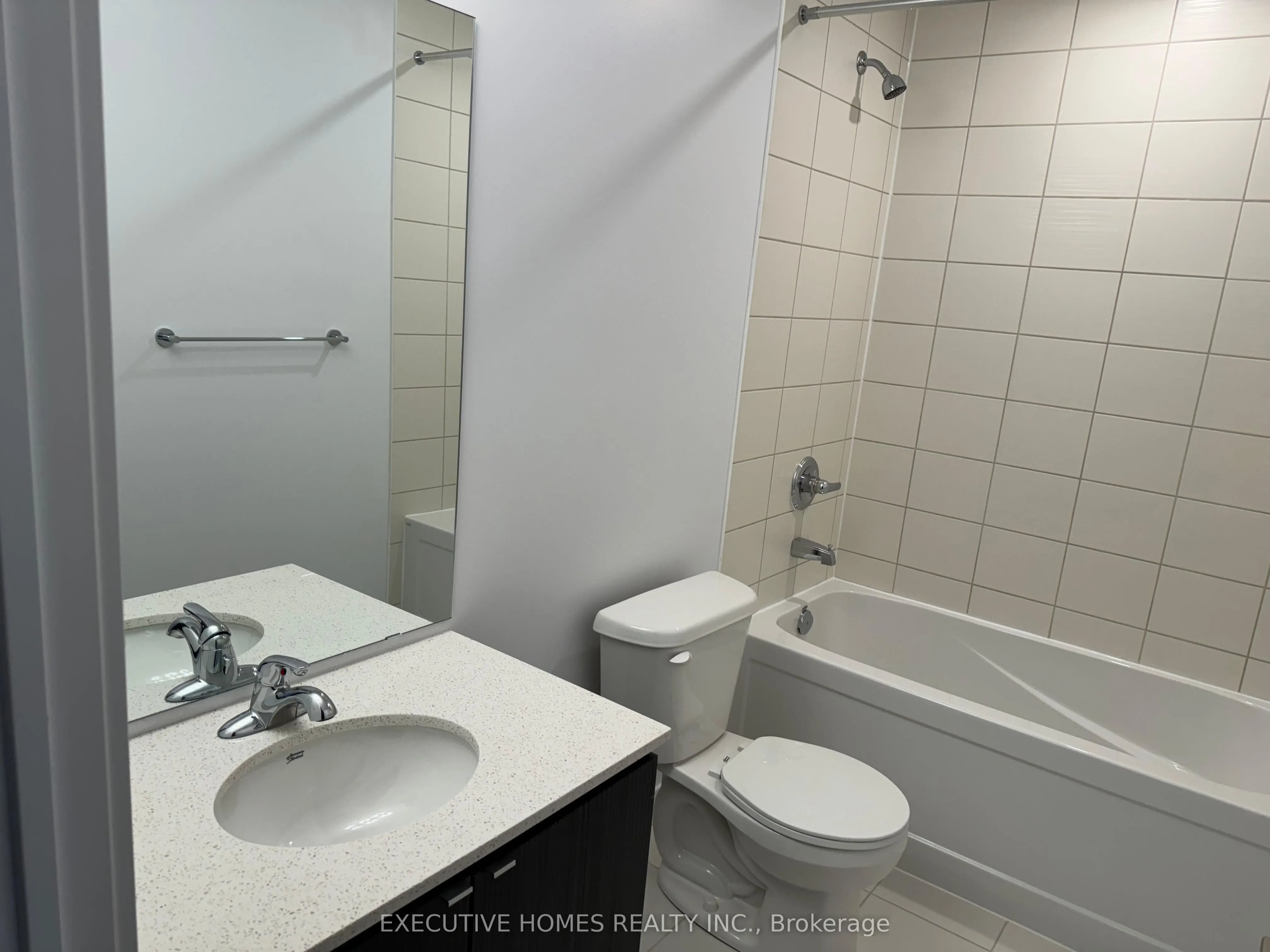 2433 Dufferin Street, #702