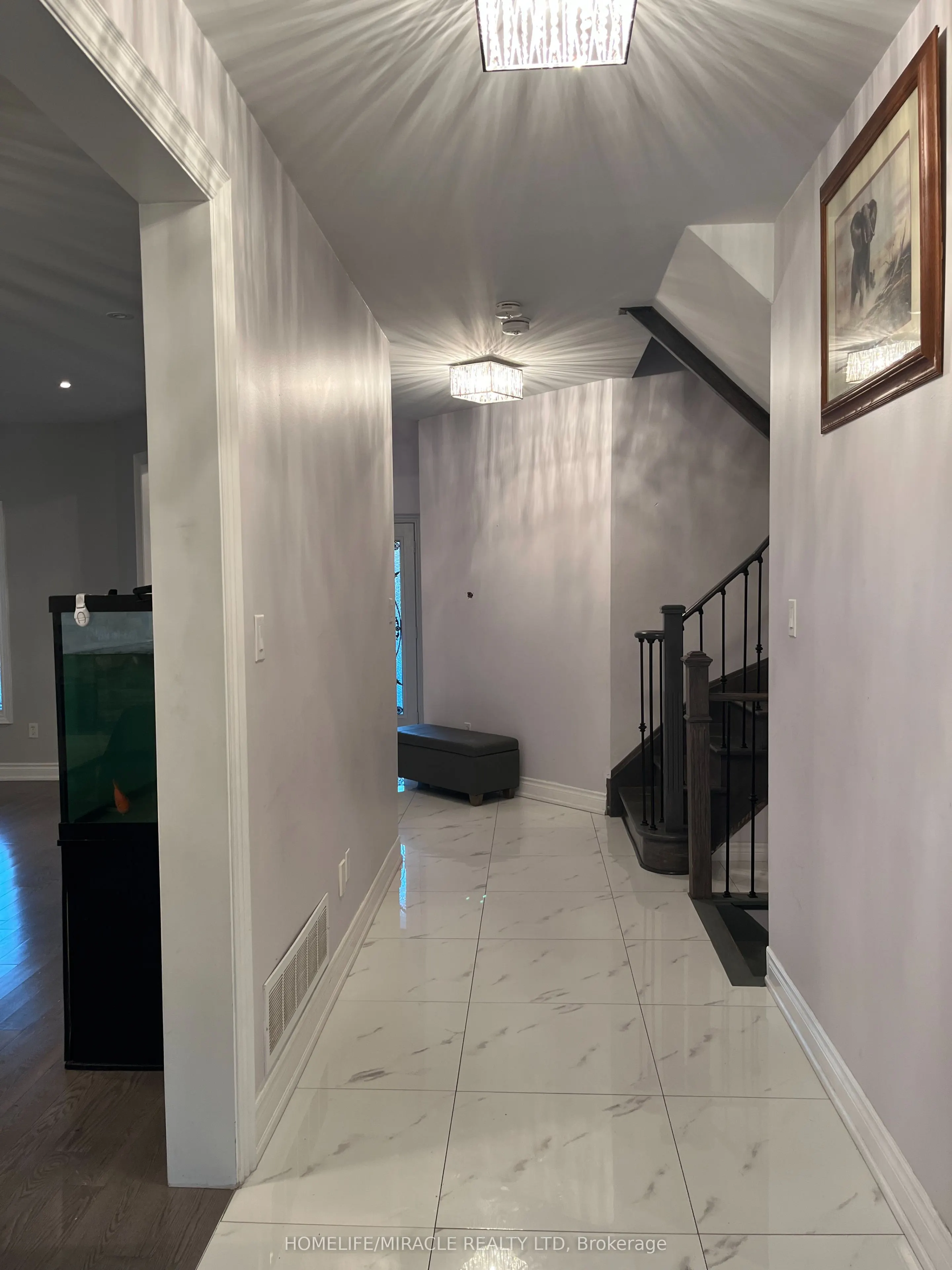 24 Roundstone Drive