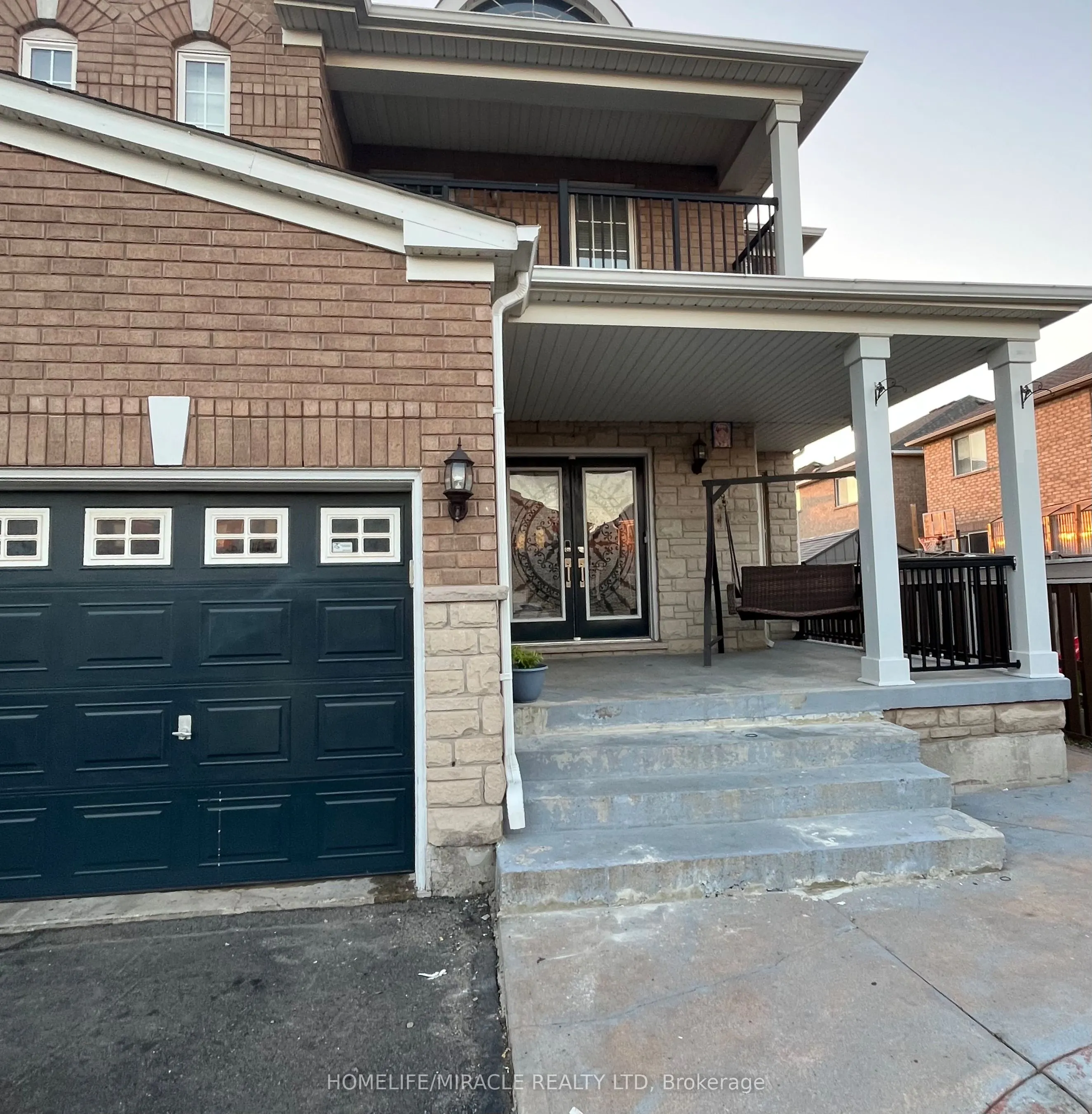 24 Roundstone Drive