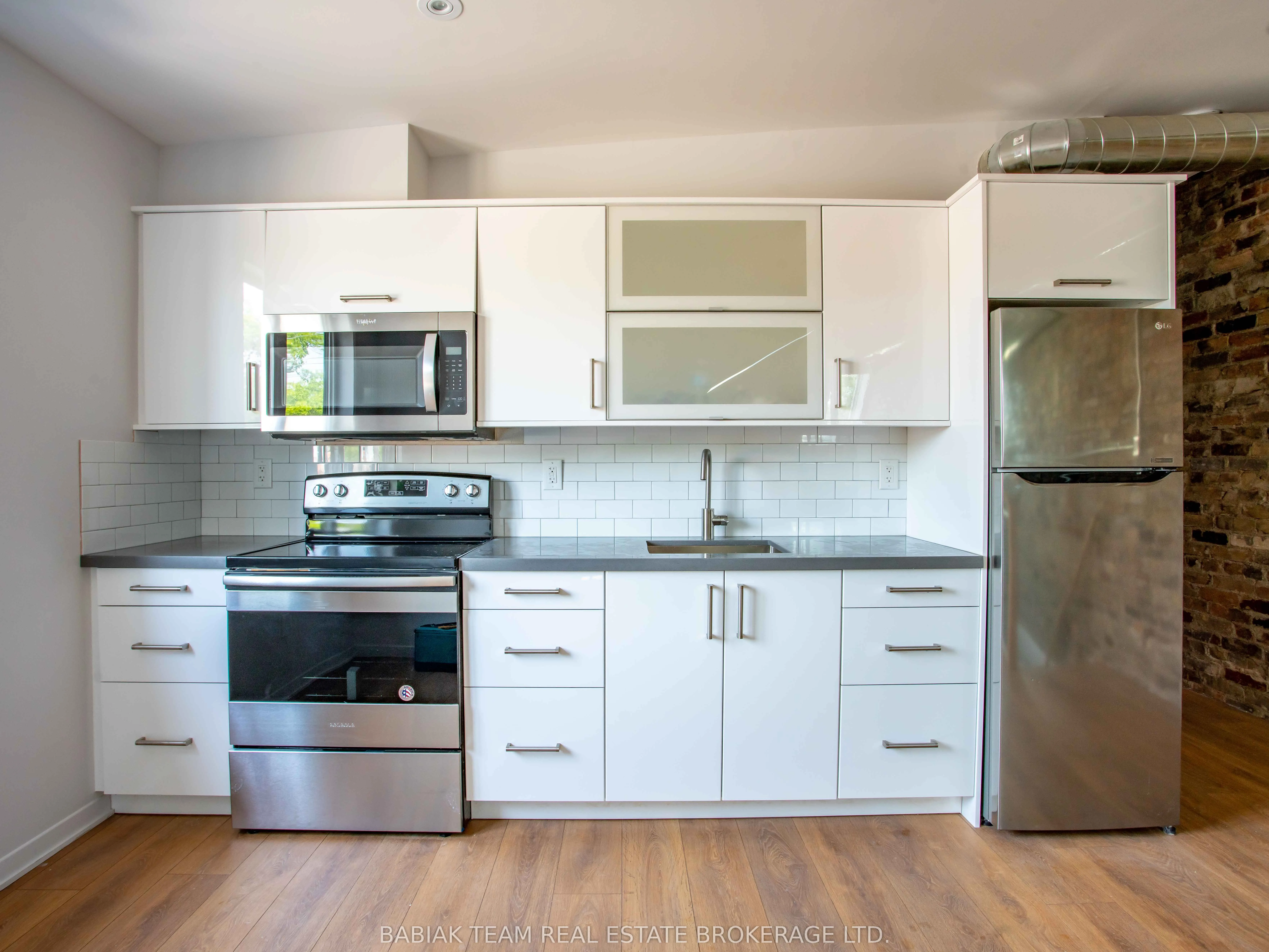 187 Jane Street, #3