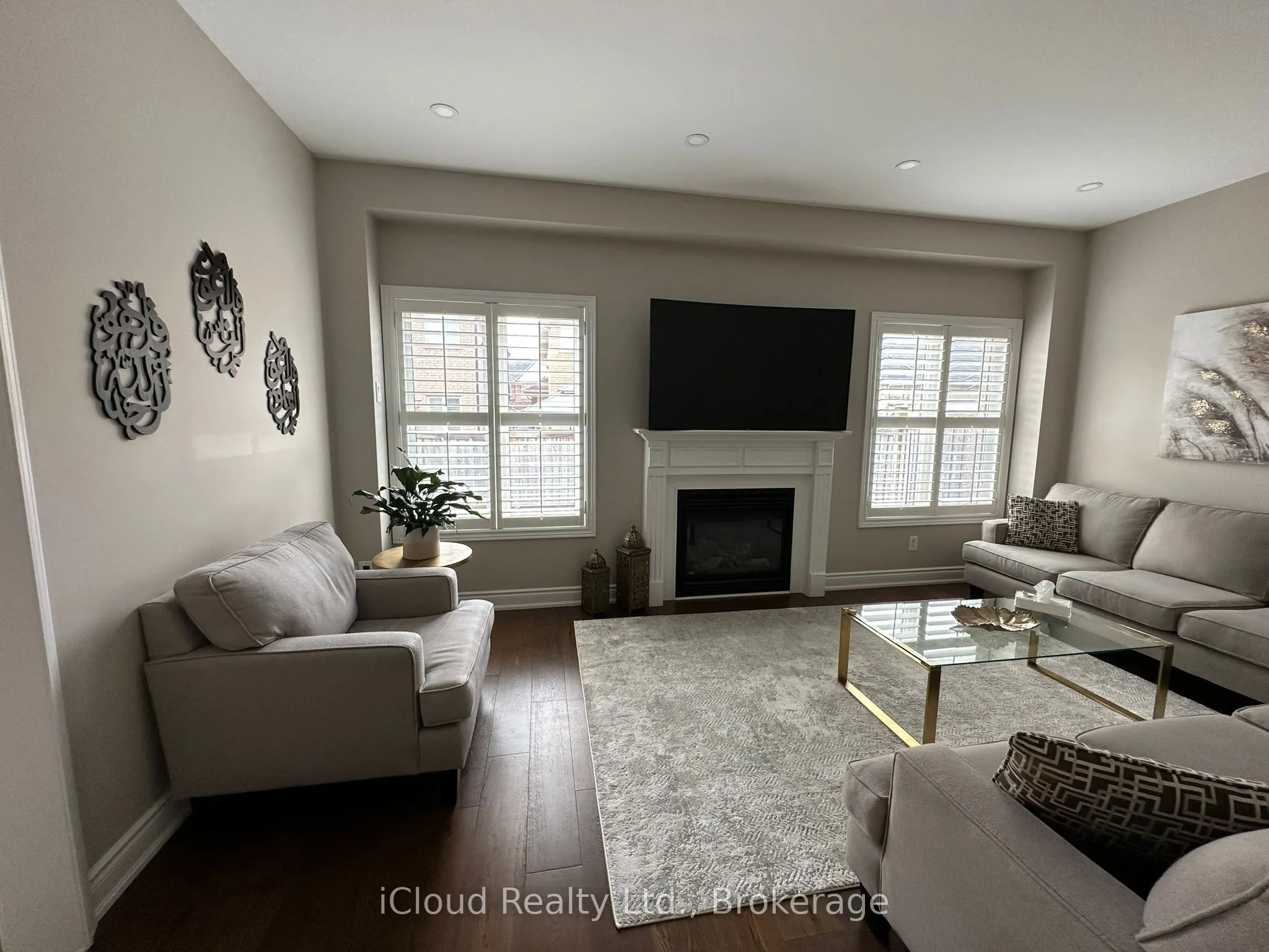 1272 Rolph Terrace