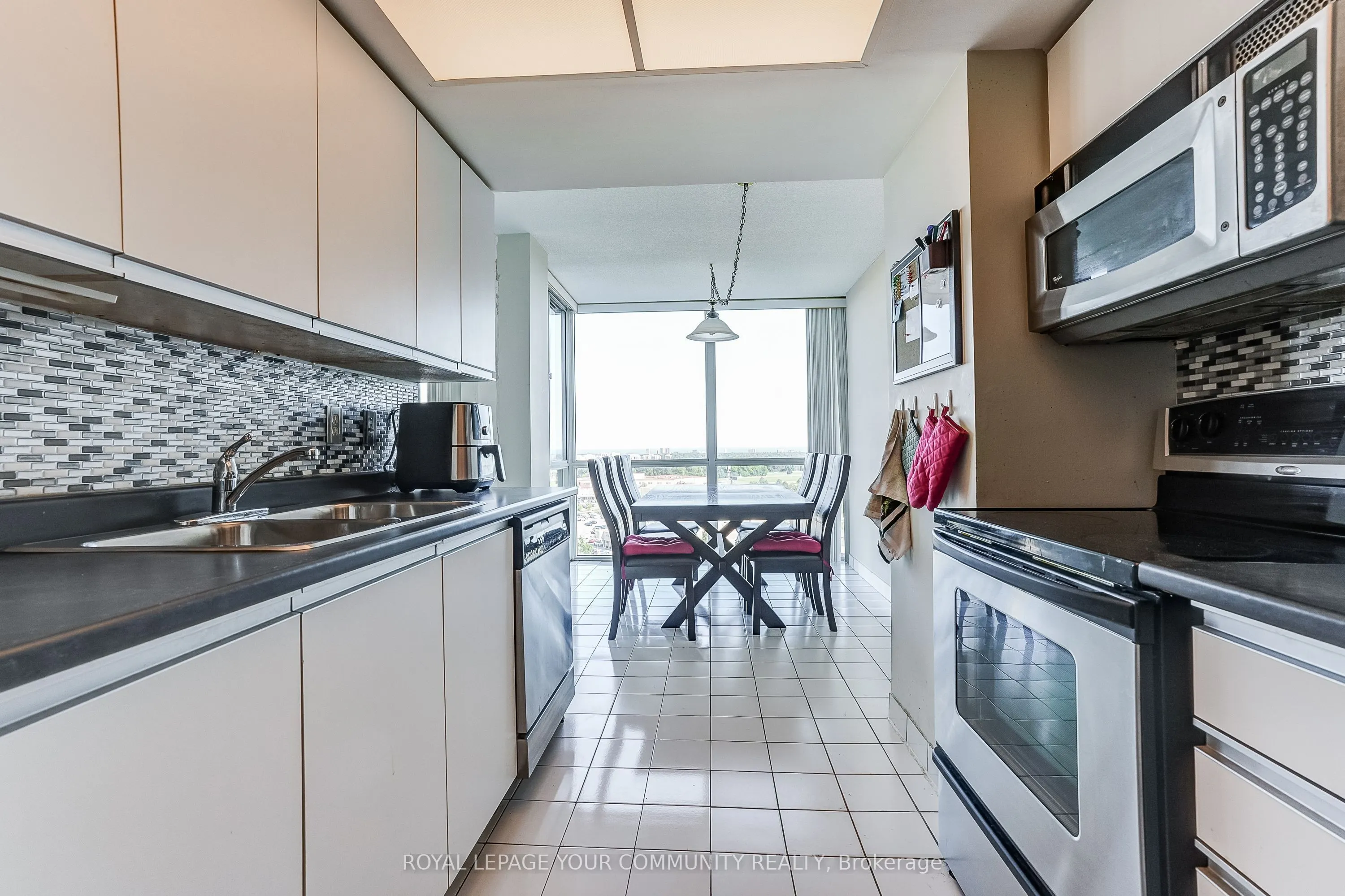350 Webb Drive, #1208