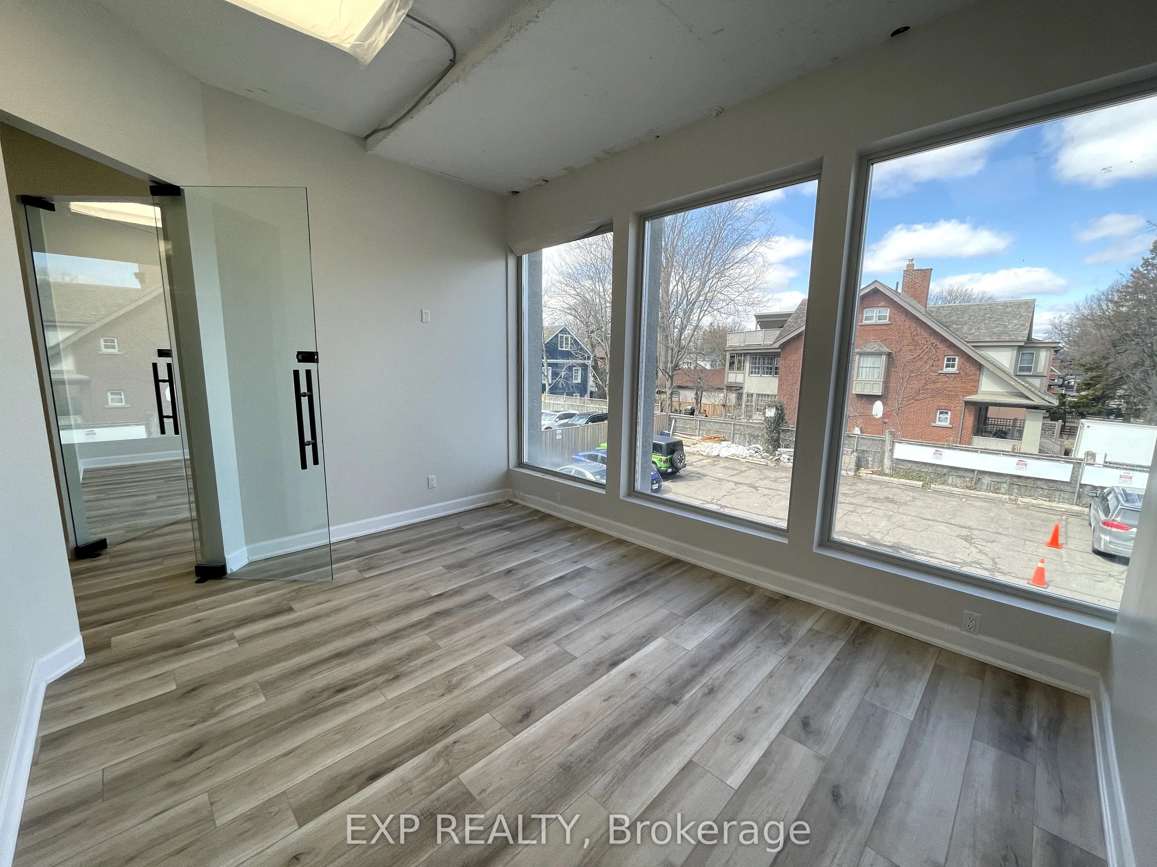 230 Lakeshore Road E, #205-4A