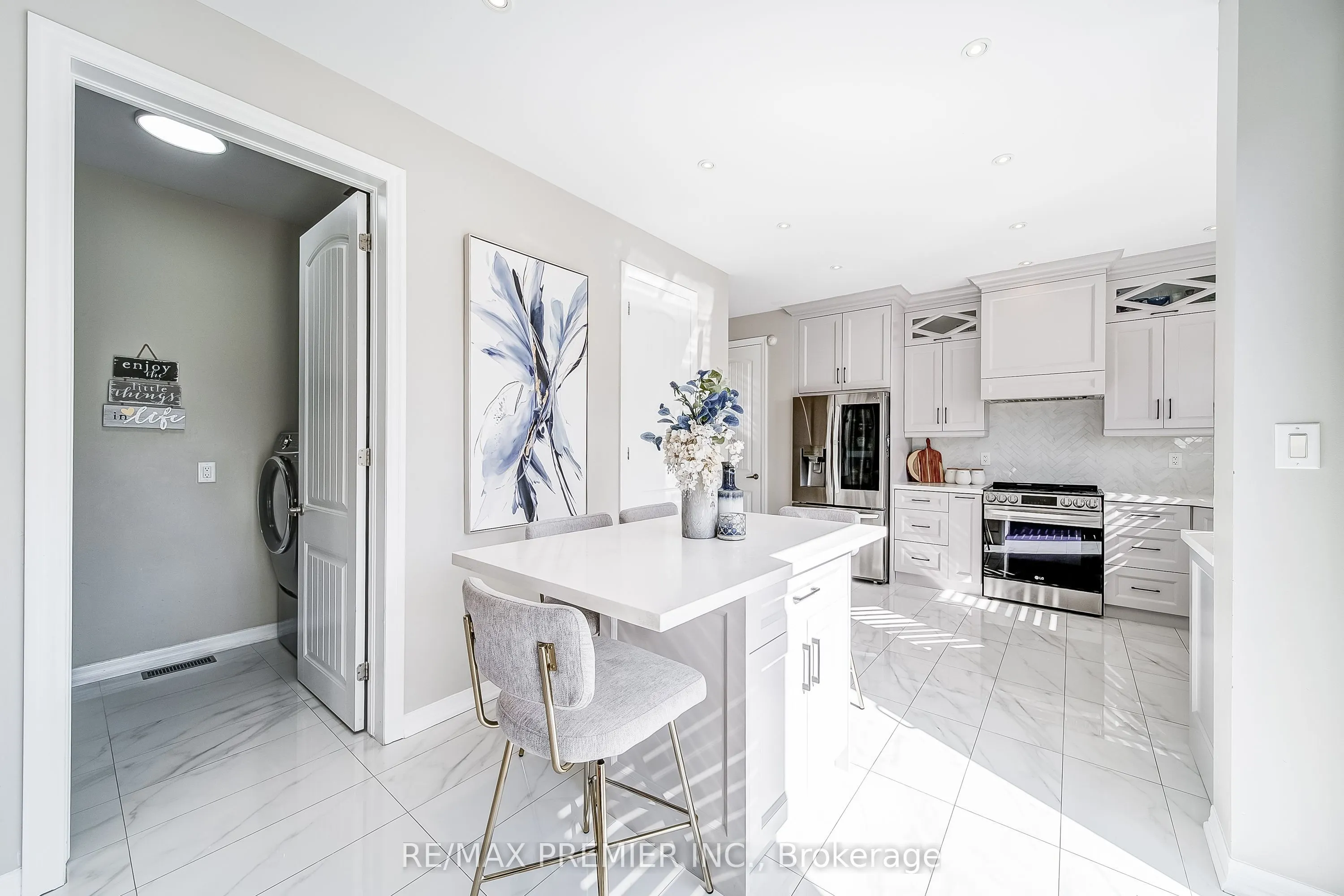 2195 Kwinter Road
