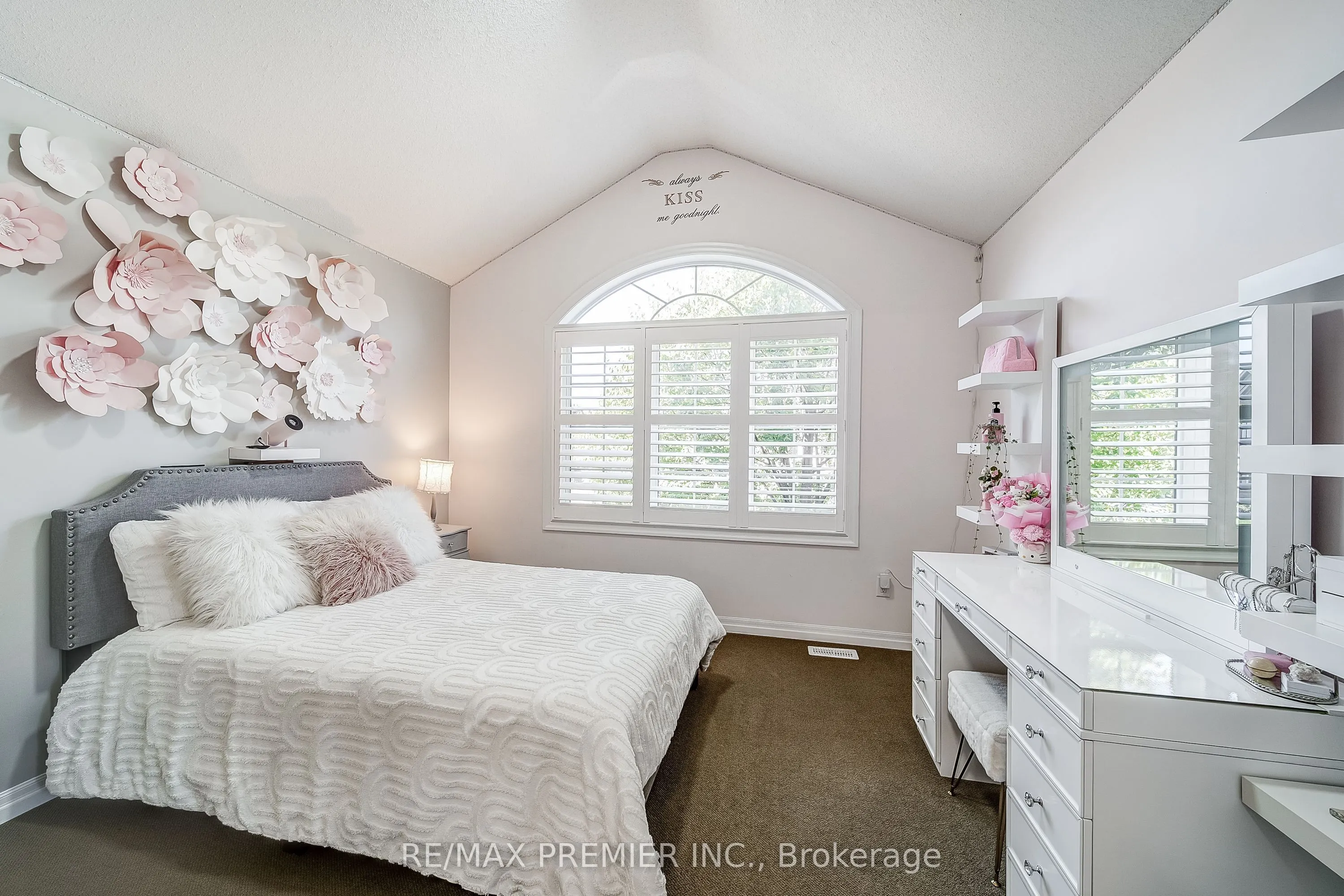 2195 Kwinter Road
