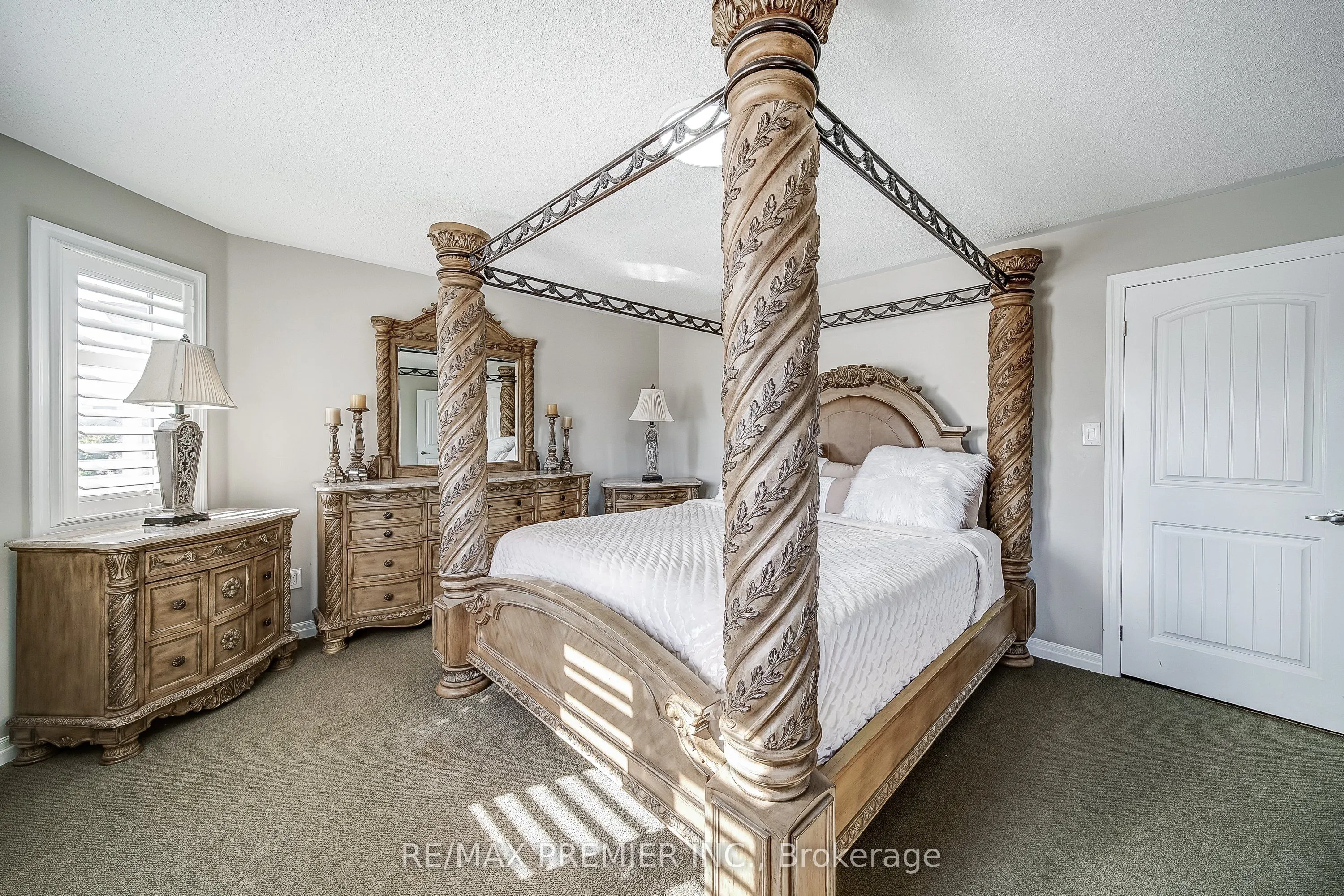 2195 Kwinter Road