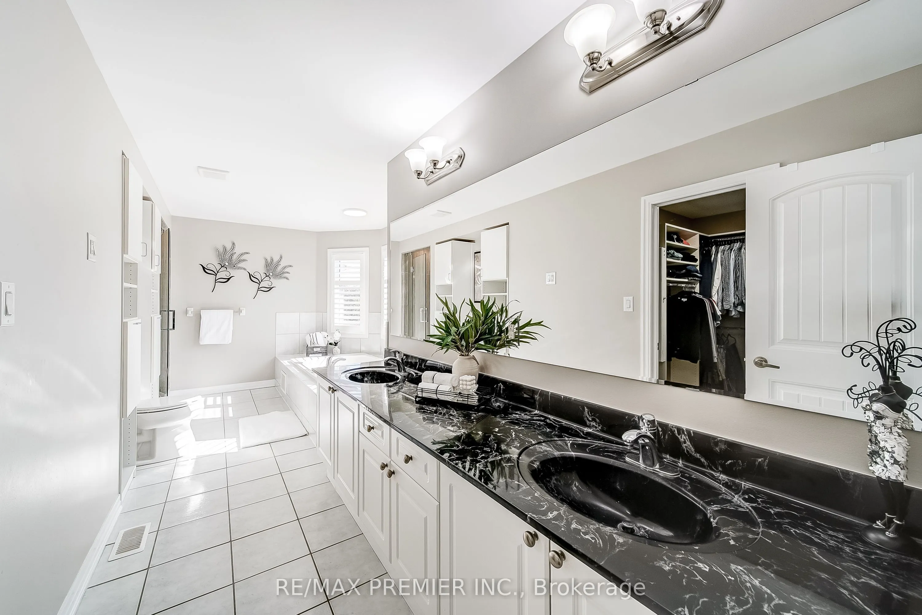 2195 Kwinter Road