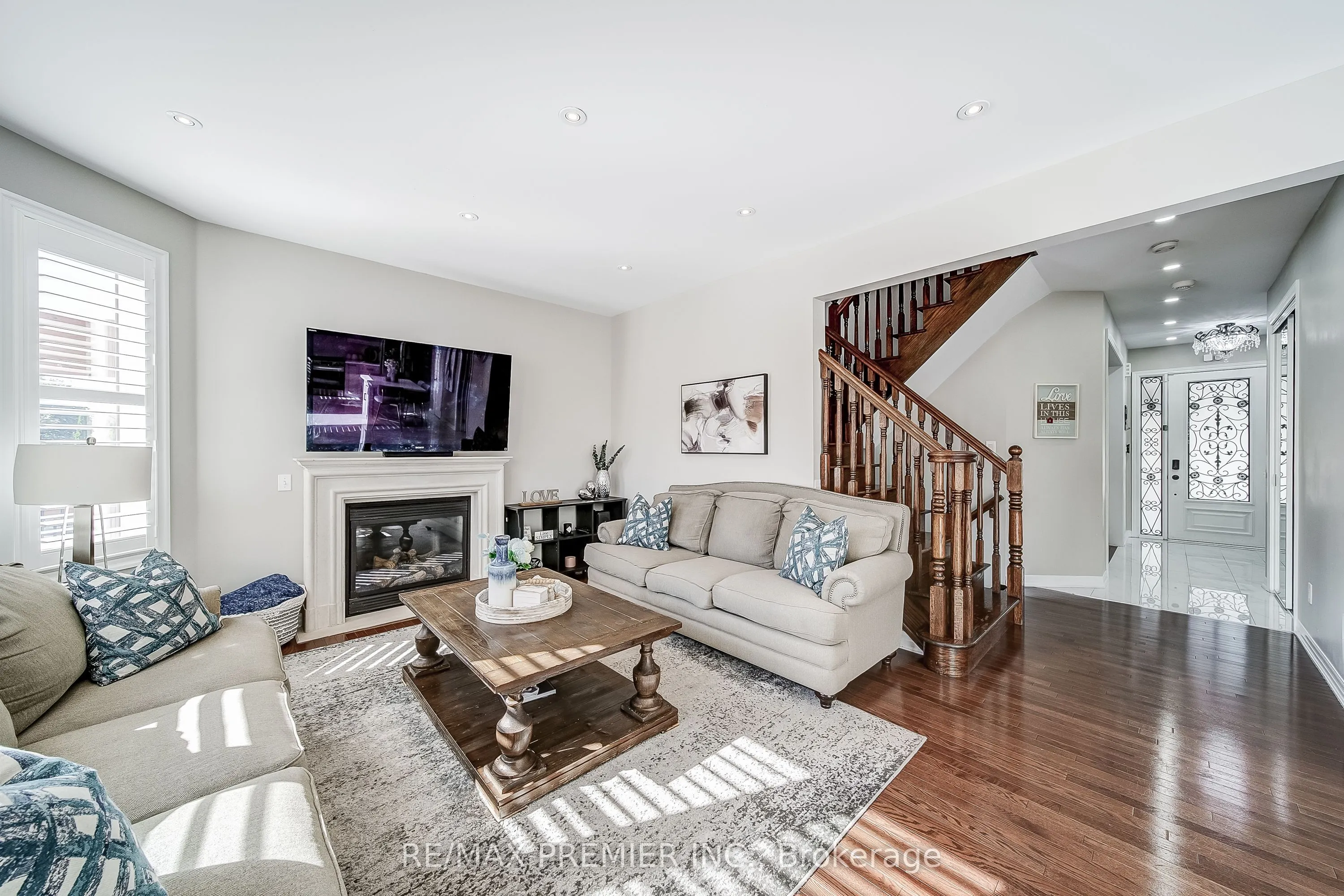 2195 Kwinter Road
