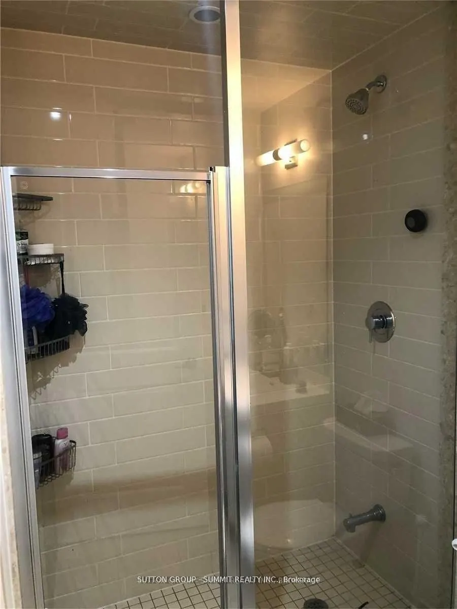 55 Speers Road, #209