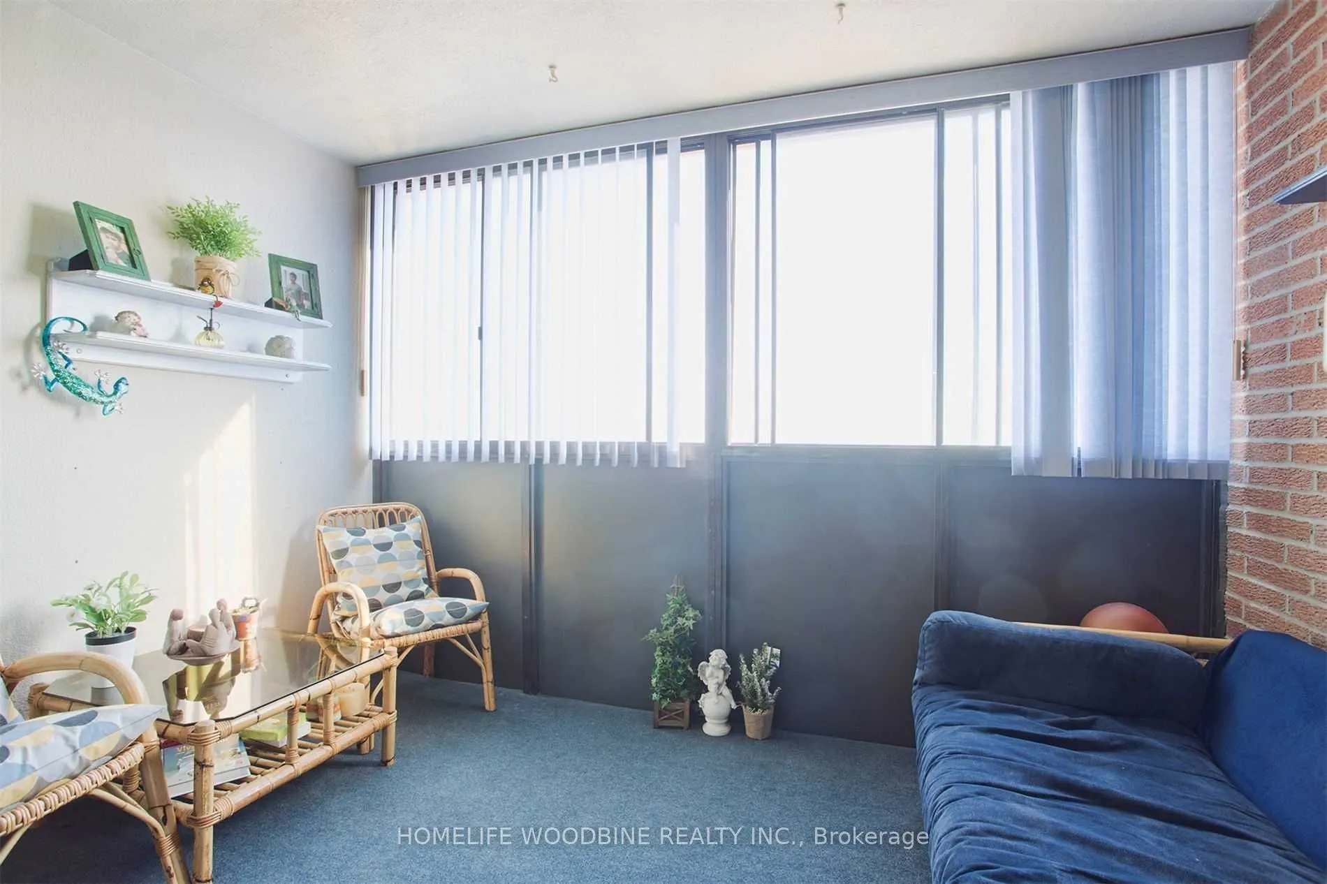 716 The West Mall, #906 (Room)