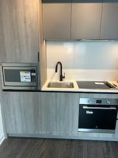 2495 Eglinton Avenue W, #1913