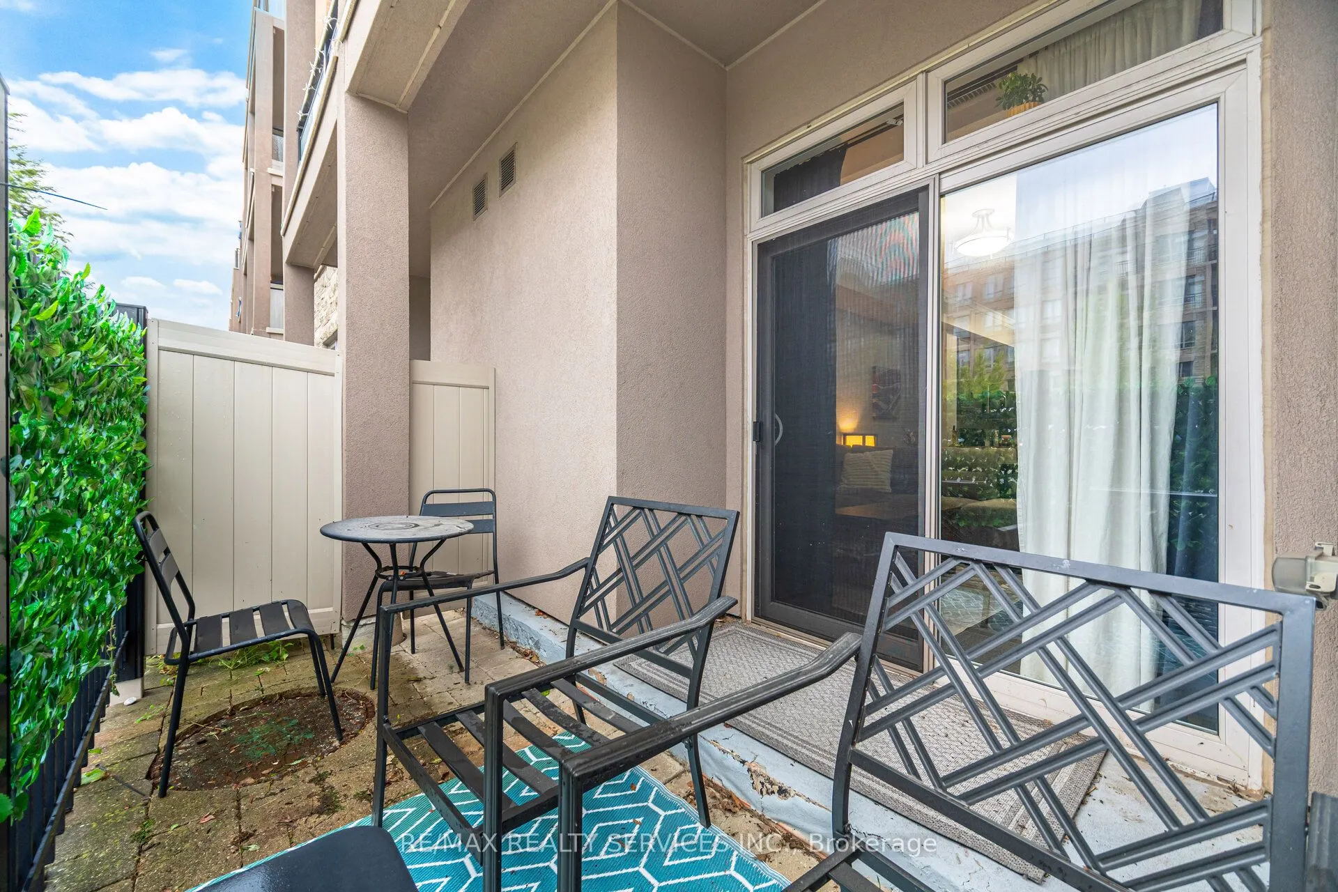 5317 Upper Middle Road, #112