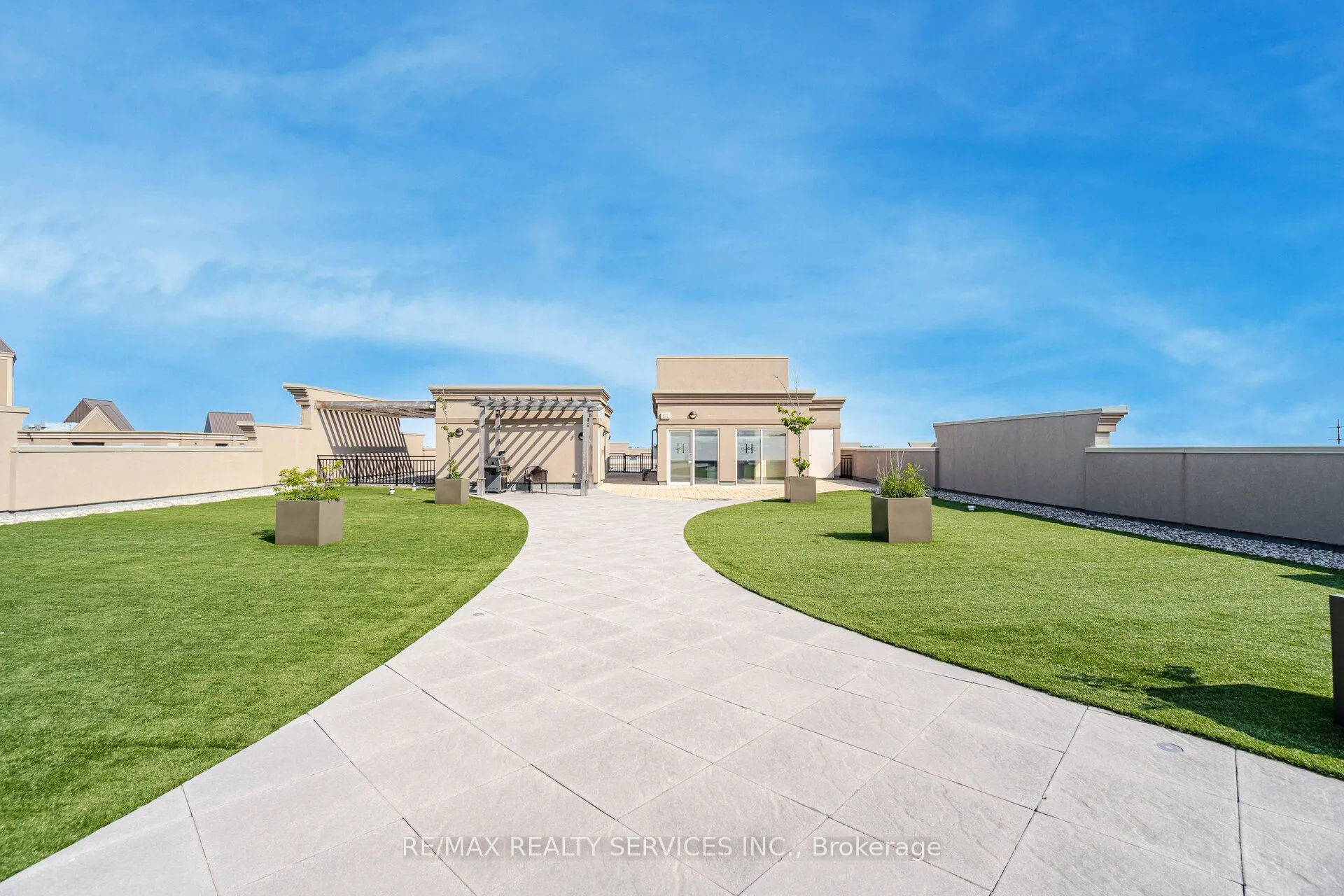 5317 Upper Middle Road, #112