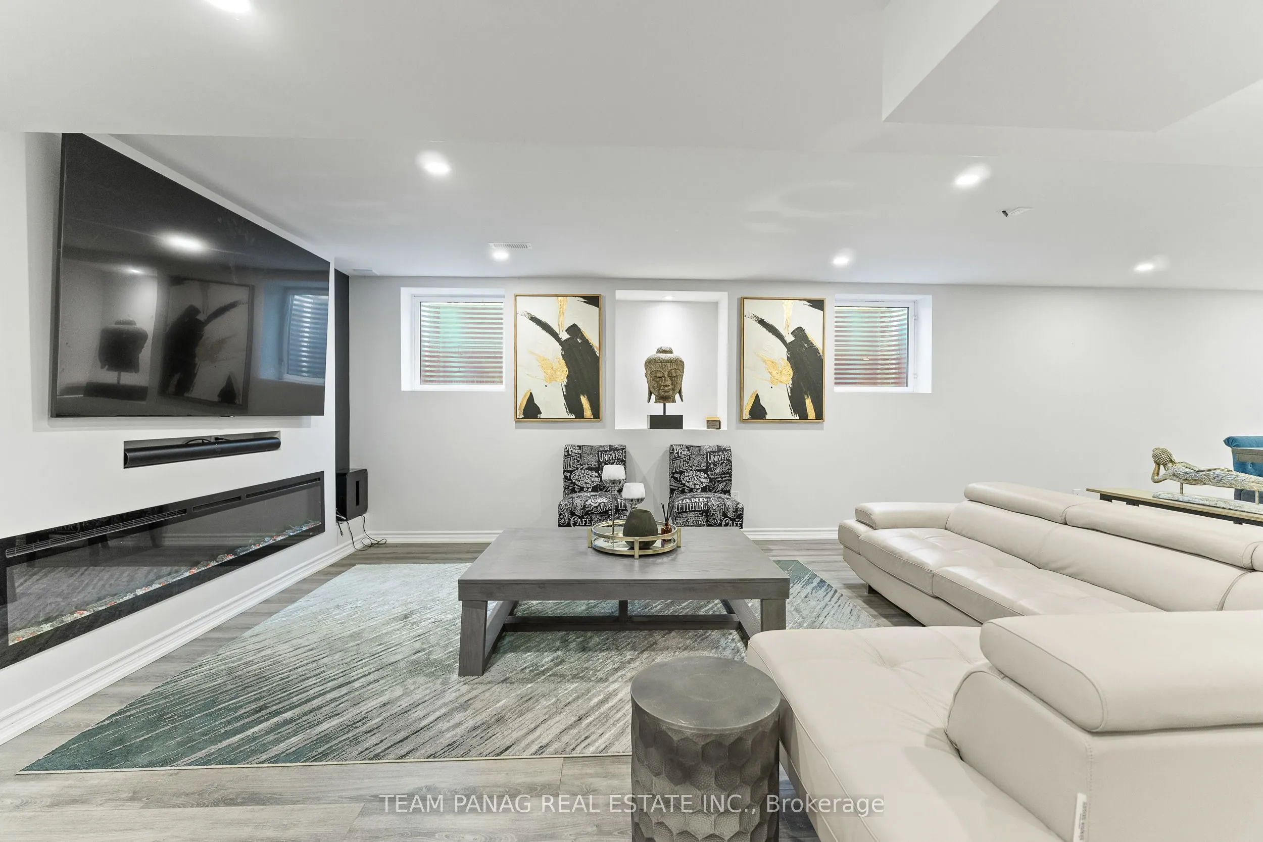 21 Lauderhill Road