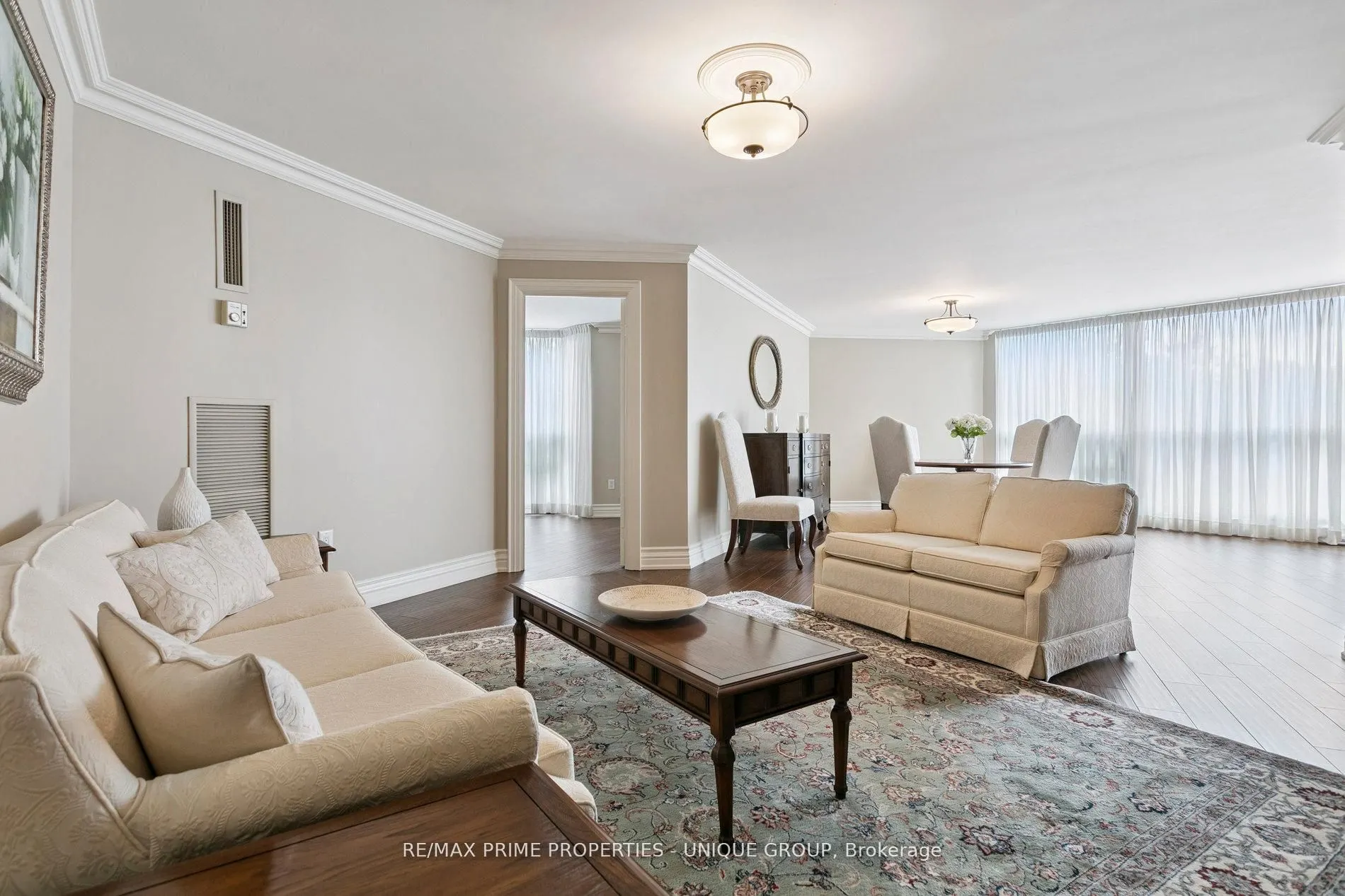 2010 Islington Avenue, #405