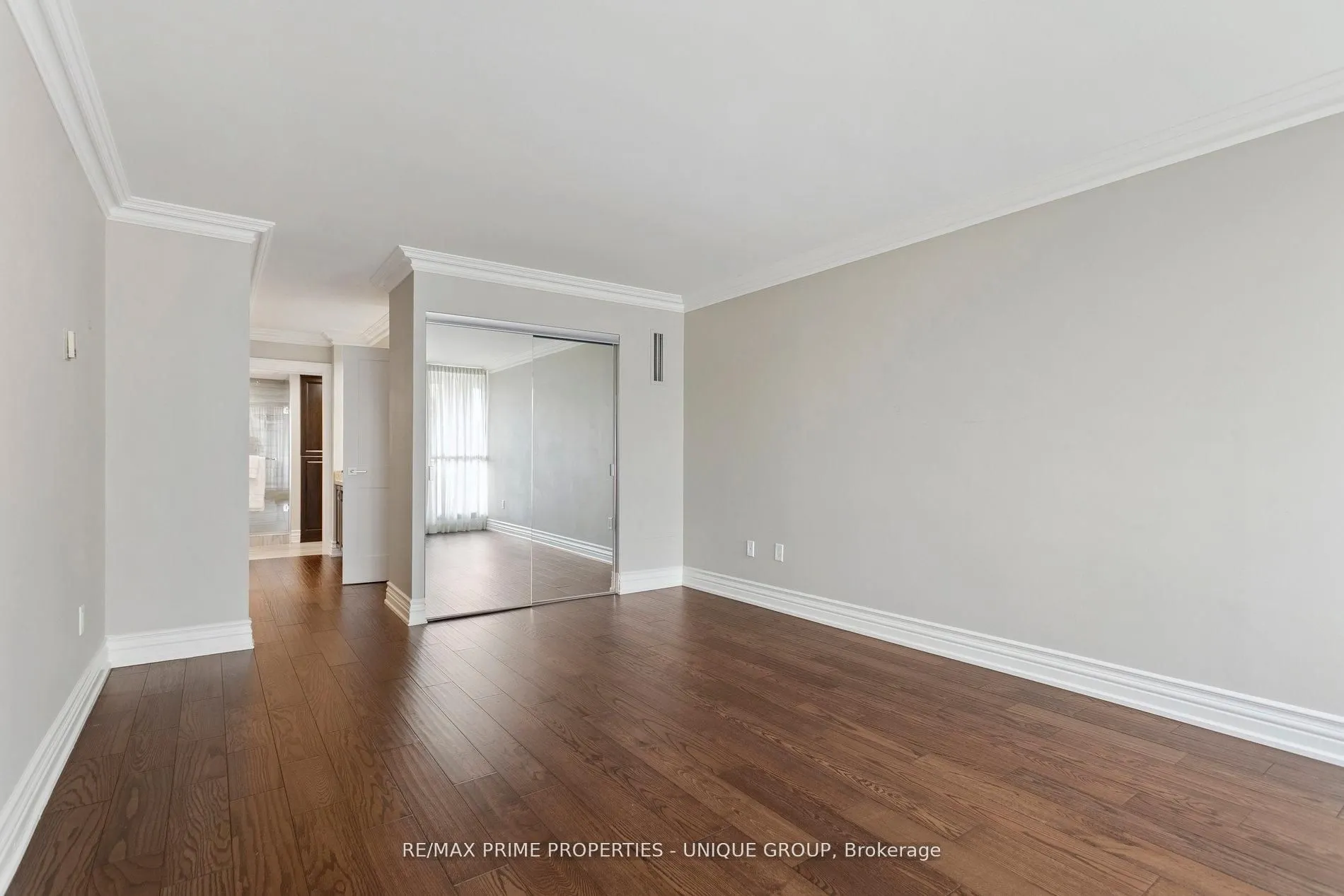 2010 Islington Avenue, #405