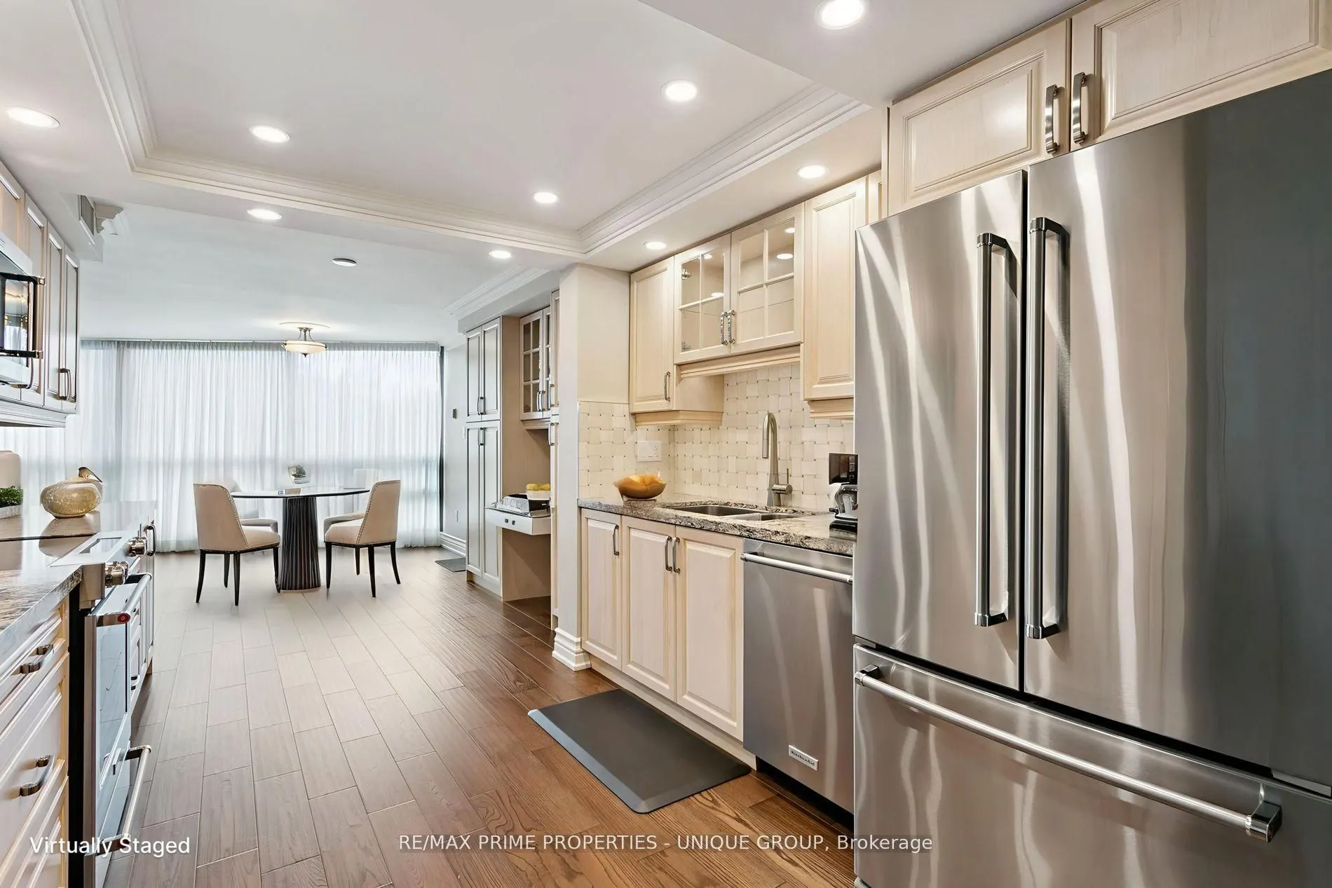 2010 Islington Avenue, #405