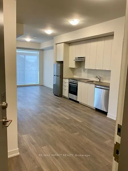 62 Sky Harbour Drive W, #317