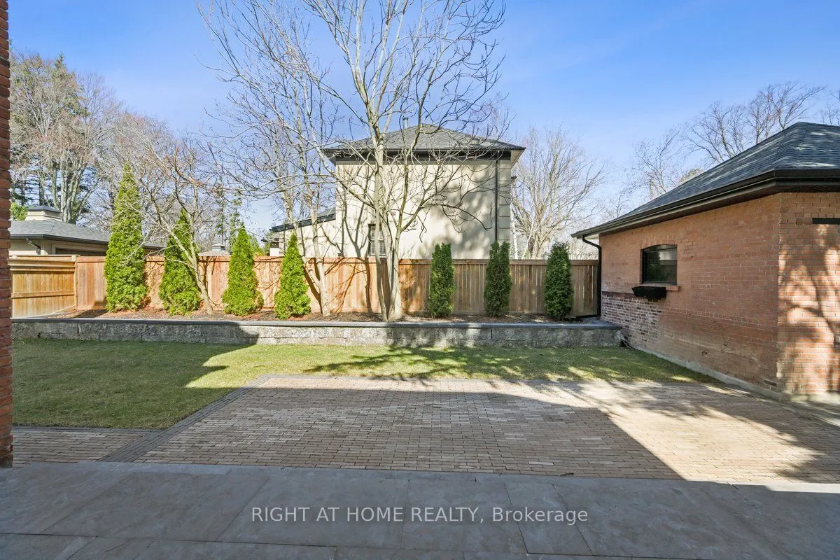 2187 Lakeshore Road