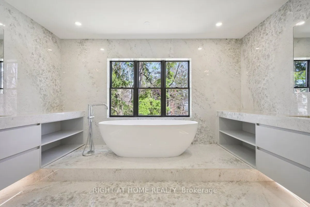 2187 Lakeshore Road