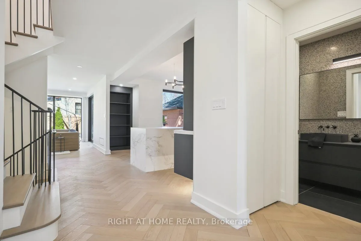 2187 Lakeshore Road