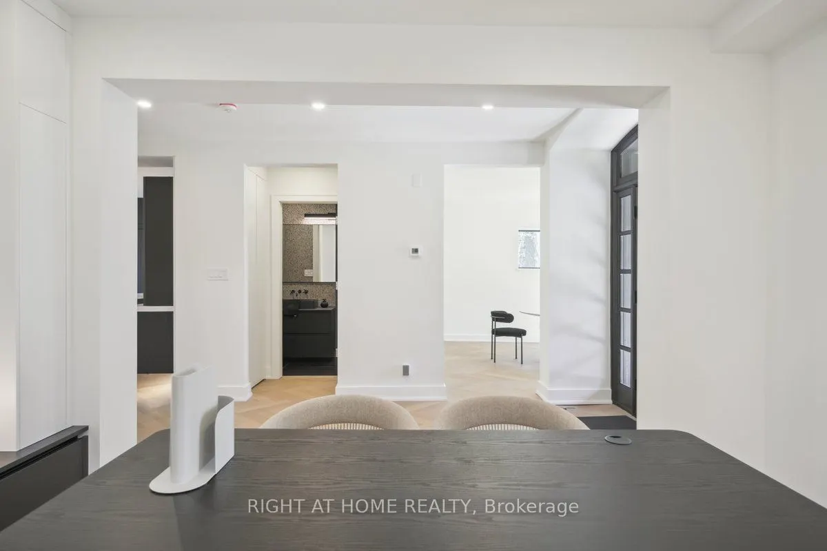2187 Lakeshore Road