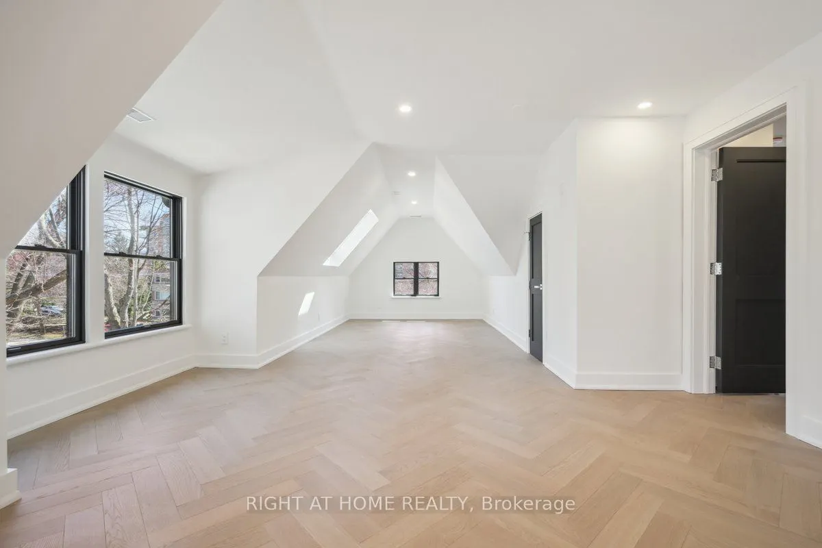 2187 Lakeshore Road